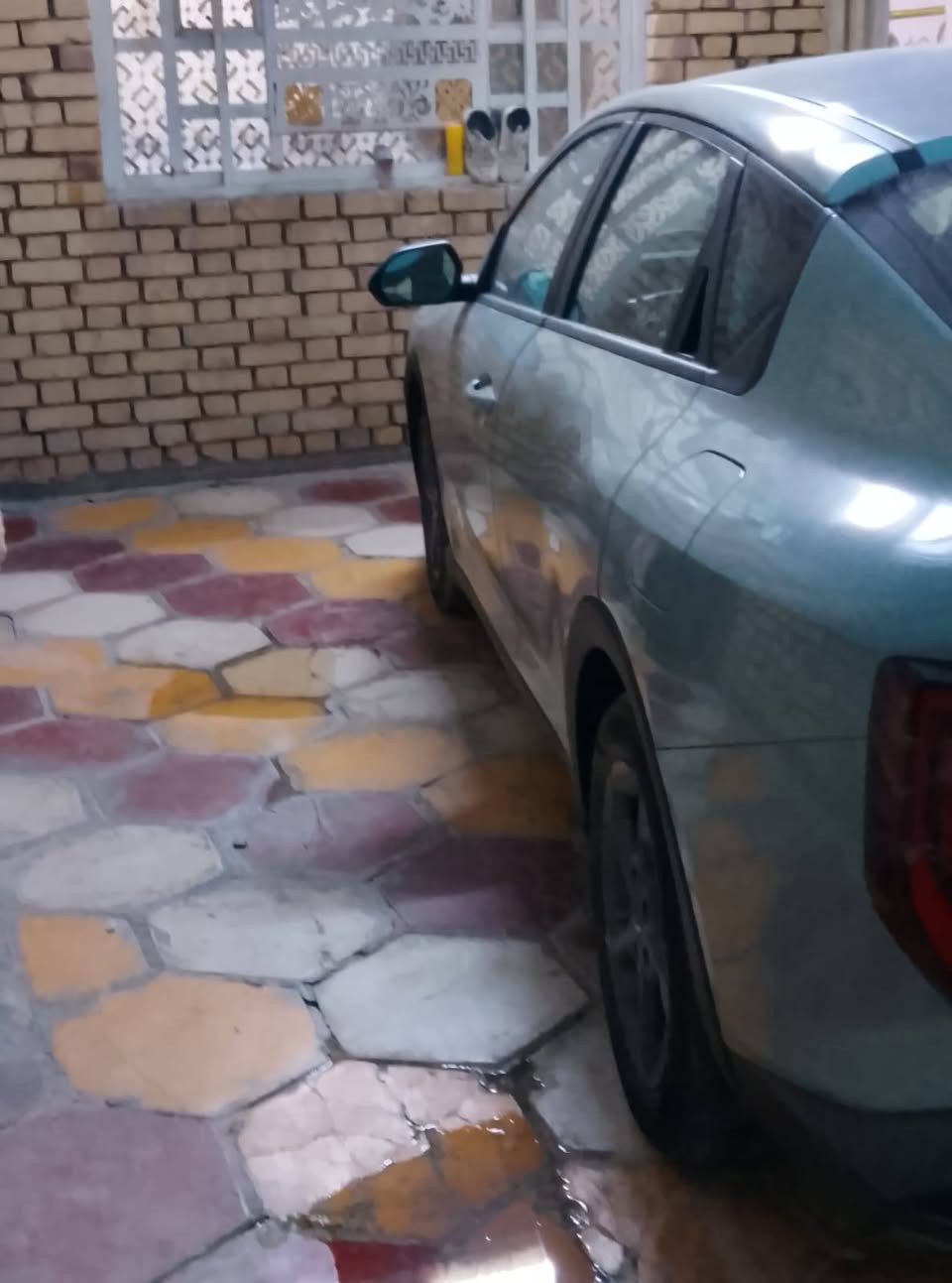 سلام عليكم كي فور ٢٥شهداء ذي قار دخول جديد حادثه موضح بلصور بدون صبغ بدون تبديل السياره جديده حيل ماشيه 10الف فقط مواصفات موضحه الون سمنتي السعر 158وبيه مجال الشراي  الا ستفسار انتصال عله الرقم ***********العنوان الناصريه مركز
