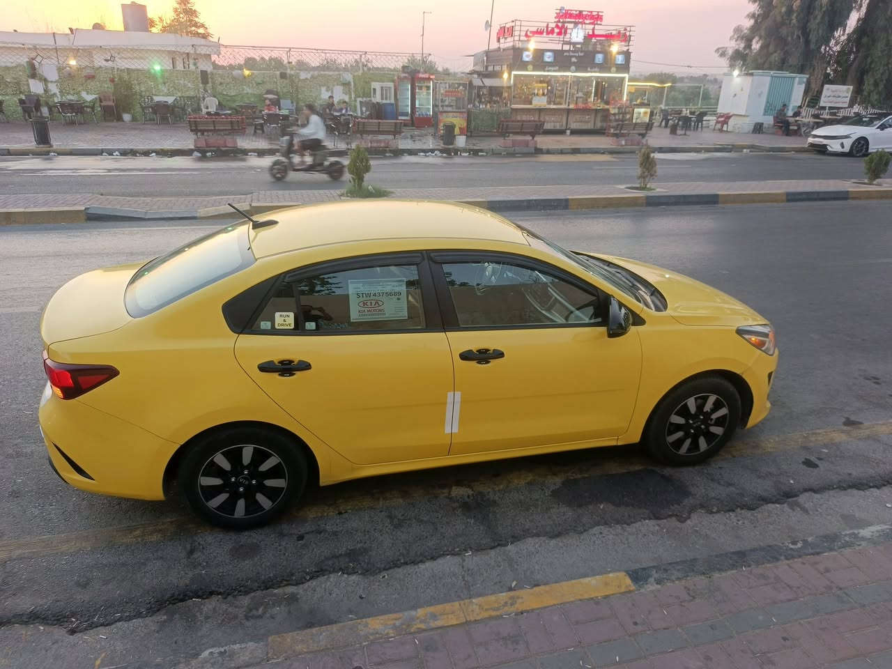 كية ريو موديل 2021 رقم نينوئ سنوية هزة جديد
كابون بانزين ماستر  شرط تحويل 
سيارة جاهزة مناقصها غير ستر الله 
منضومة غاز حكومي بيها كارت 
كير ومكينة شرط مامفتوحات 
كير (  AT )  رياضي وضع سبورت 
مكينة ( GDI ) تحكمات ستيرن جهتين 
سيارة جاهزة مابيها شي ميشتغل 
تبريد ثلج 🥶 طخم نضيف 
تواير جدد  شاشة كار بلي كامرة دوارة
# ضررالسيارة بيها طخة من كدام مبدل بوند 
وبيها تصليح بلغد اليمين خمس اصابع تقريباً 
بدون شواصي بدون تكم بدون معجون 
سيارة احلئ من الصور شراي تعال شوفها 
عنوان موصل الايمن  # ابيع واراوس
*********** واتساب السعر خاص
