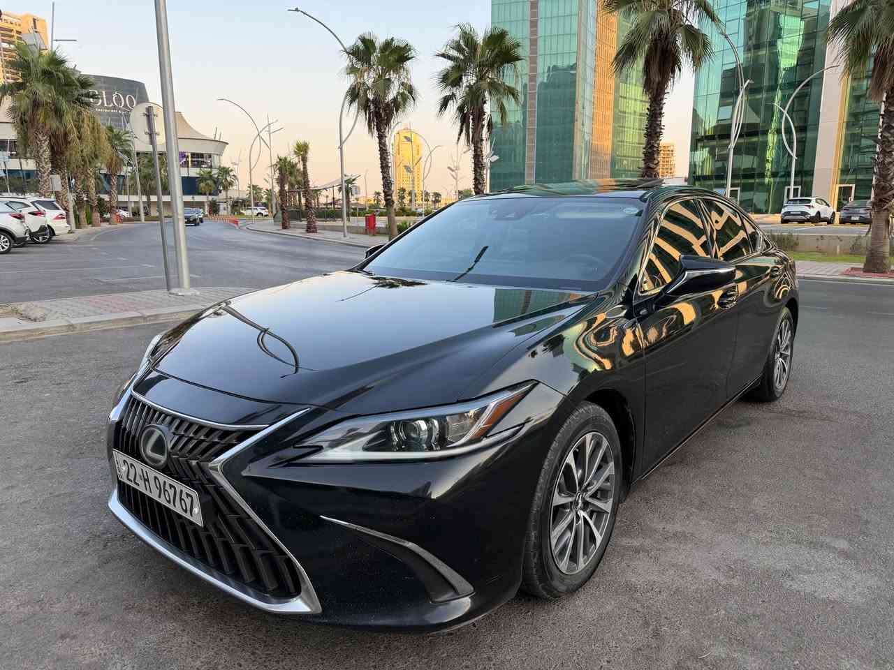 للبيع لكزز 350ESموديل2022 وارد امريكي ماشي 81 الف ميل بدون ضرر بدون ارباك بيه بابين جاملغ كلير امريكي رقم سنويه جديد بدون نقص فول فول مواصفات
عنوان اربيل لاون ستي تريد وكالا تحويل ثاني يوم 
سعر جوه سوك 245 ورقه مجال للطيبين
***********
واتساب موجوده
مراوسه حسب قناعه أربيل, العراق
