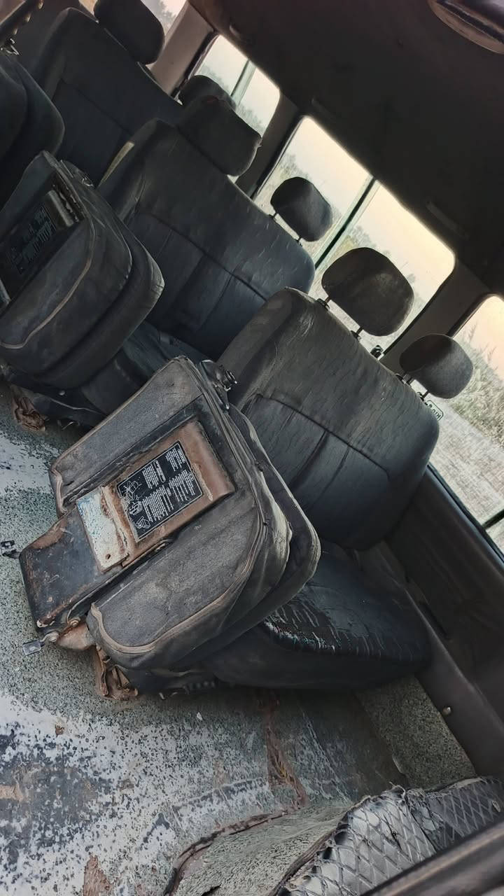 بريجو شبوط للبيع موديل 2001رقم بغداد انكليزي بسمي سنويه 31مكفوله محرك كير أكسل تخم تاير سياره جاهزه العنوان بغداد الطارميه ***********
