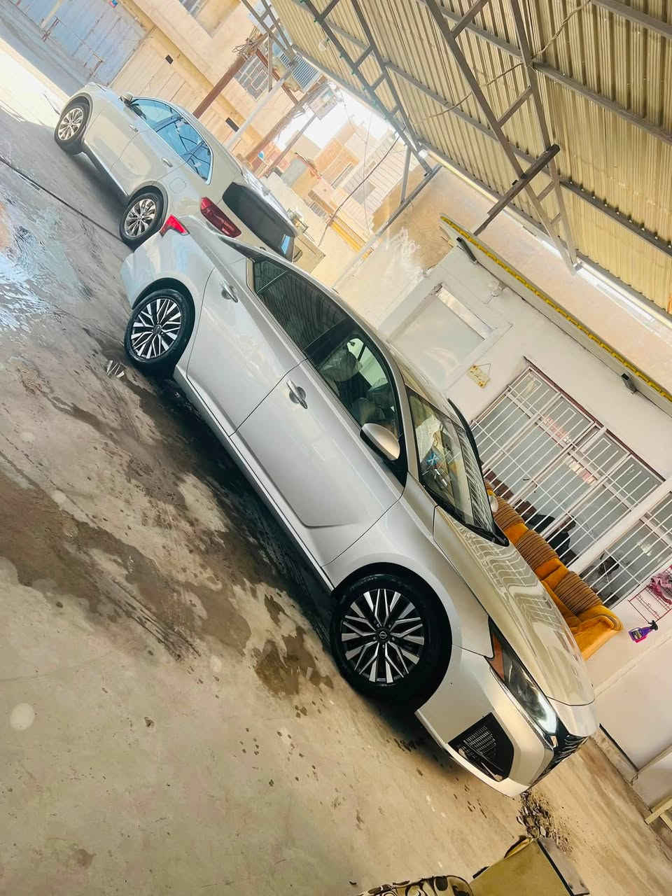 السلام عليكم نيسان التيما موديل 2023 لون سلفر محرك 2500 كير CVT ماشيه 130 الف تخم تاير صدر جديد تبريد شغال كير وحدادية مكفوله حادثها حافه البنيد جاملغ جهة السايق معدل بارد سونار حادثها  مرفق ب منشور رقمها سليمانية جديد السعر 152 بيها مجال هاتف  📞 *********** مكان السيارة صلاح الدين قضاء الدجيل
