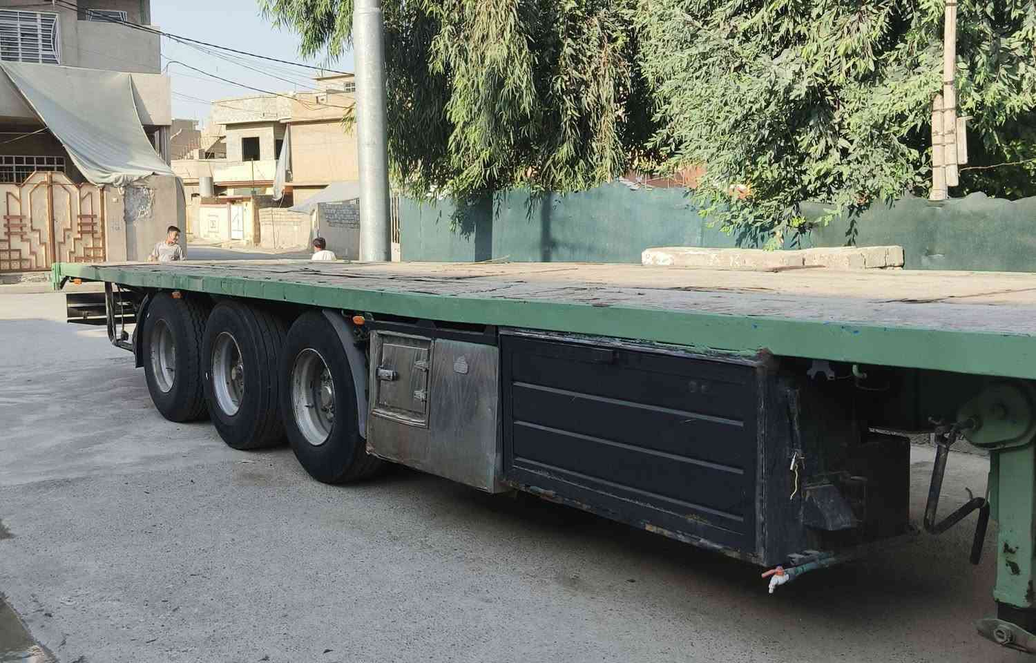 عربانه طوله 13ونص دناكير 14مدور طخم تايه موجوده بل موصل ***********
