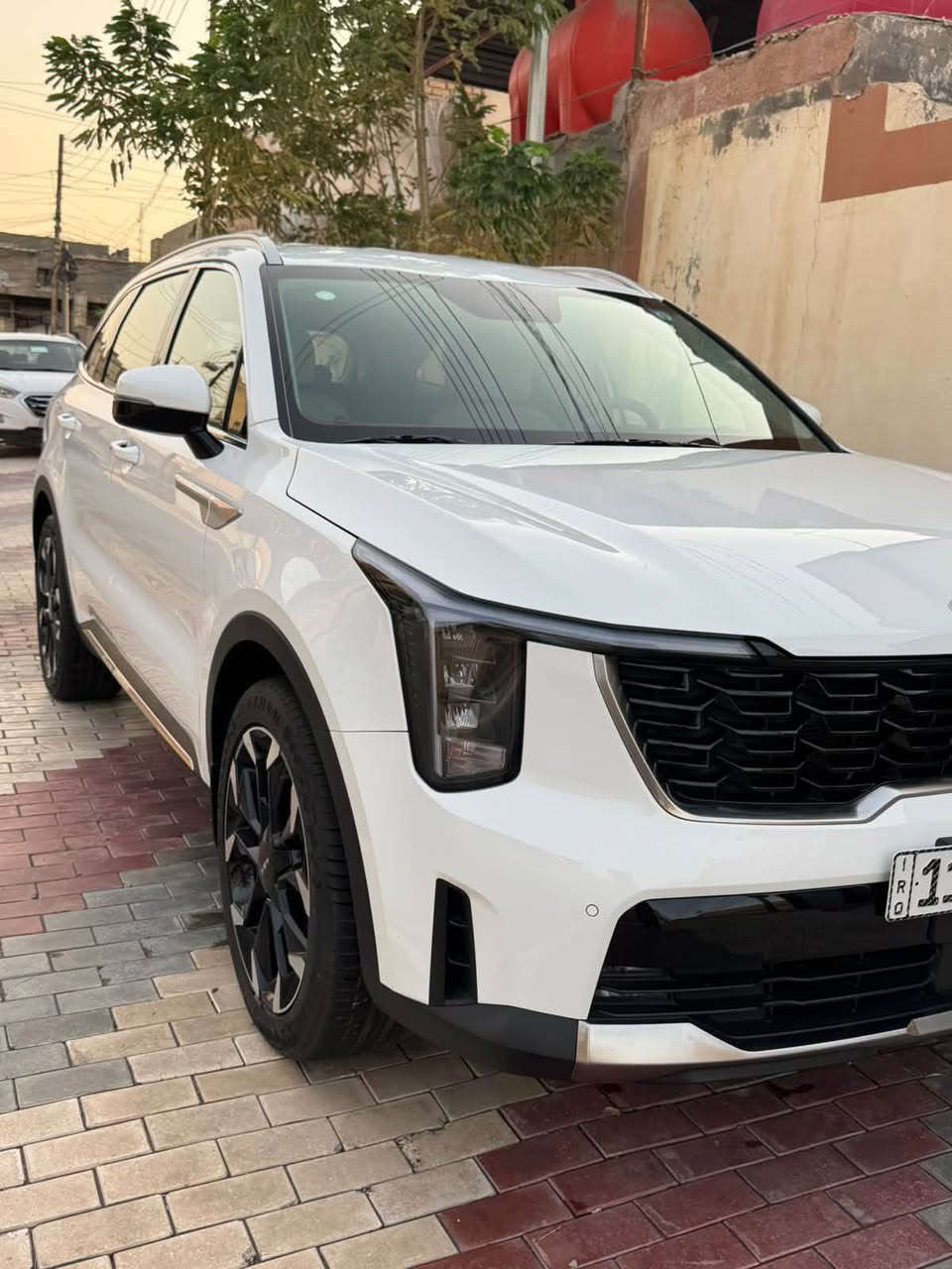 السلام عليكم
للبيع 
كيا سورنتو 2025 
داتا شو 
ويل 20 
سته سلندر 
سبعه راكب 
دبل كامره 
مكفوله كفاله عامه 
ماشيه 11 الف بعدها بستيكرات الشركه 
رقم بغداد تحويل نفس اليوم 

‭***********‬

‭***********‬
مكاني كربلاء
