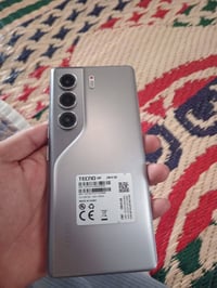 تكنو كامون 40 برو • ١٢+١٢ رام • ٢٥٦ جيجا