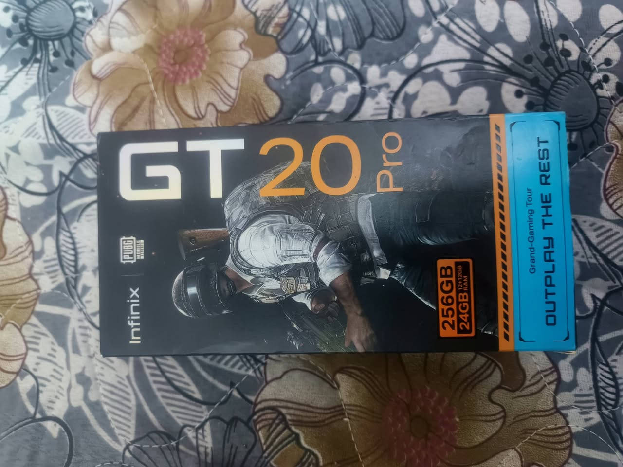 انفنكس GT 20PRO الجهاز يشغل 120فريم بلبوبجي والكارتون ويا والحهاز مبدل شاشه اصليه ويحتاجله بس ايسي مال الشحن والكامره مكسوره بس ماعليها تصور طبيعي السعر 250 وبي مجال تواصل***********
