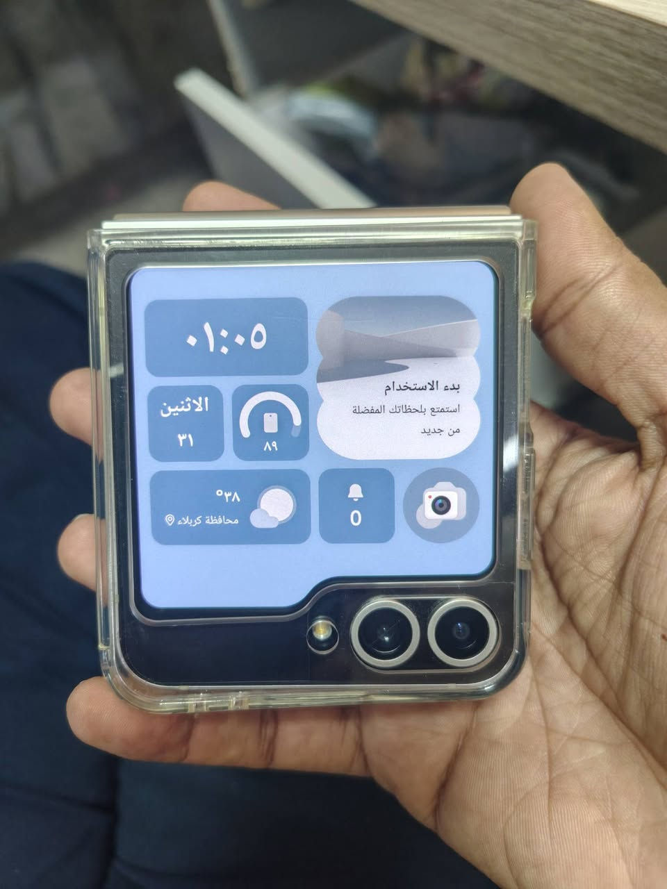 سلام عليكم شباب Galaxy Z Flip 6 للبيع الجهاز كلشي موضح بي وشرط الفحص السعر 525 الف وبي مجال *********** مكاني كربلاء
