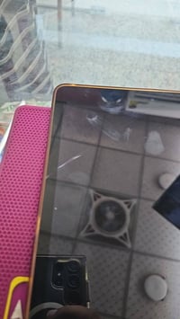 ايباد 9 للبيع بي فطر بسيط ممبين ذاكرته ٦٤ بطاريه ٨٧ الجهاز جديد ويا كا...