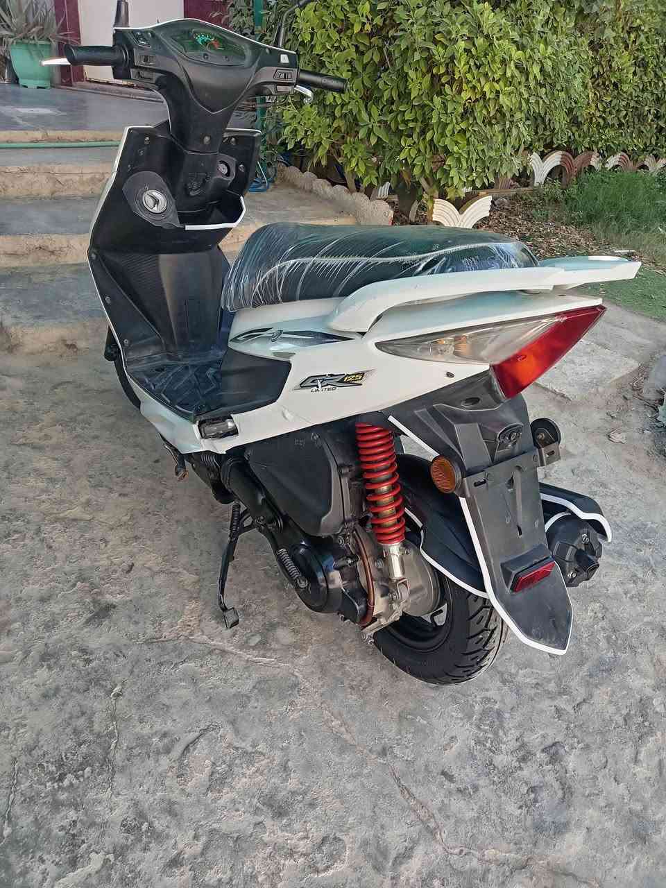 السلام عليكم
دراجه سايم نحله إلكتروني
دراجه فوول نظافه
موديل 2019
مسجله او كامله
السعر 7$ونص بي مجال
الاستفسار ***********
