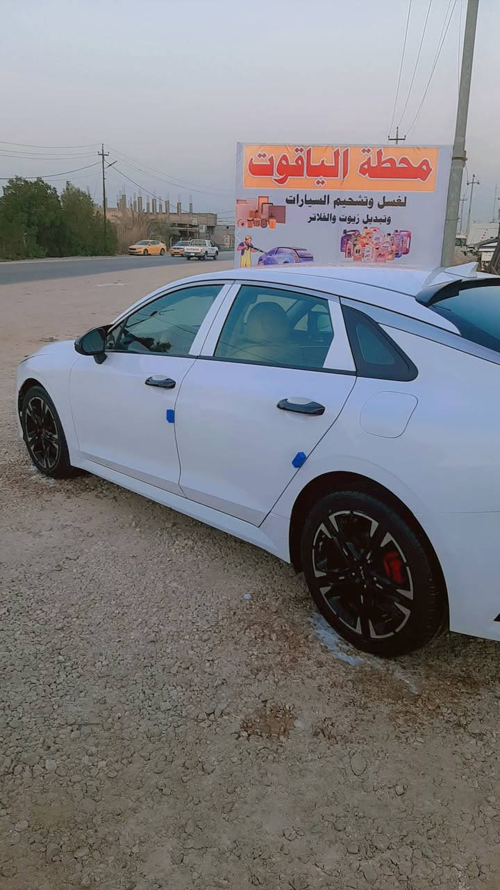كي فايف موديل 2021 رقم مثنى معوقين وكاله عامه سياره مواصفات بصمه تشغيل عن بعد حساسات جانبيه كامره  مابيهه اي نقص سياره جديده كلش محرك 1600 تيربو مكان سياره رميثه 
السعر ١٤٥ وبيهه مجال ***********
