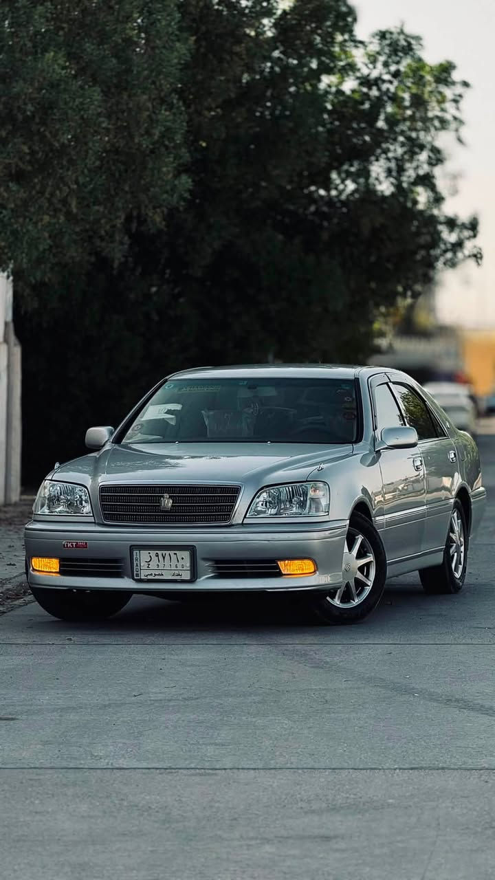 ‏TOYOTA CROWN ROYAL SALON 👑
للبيع تيوتا كراون 2003 اصل.

رقم بغداد (ز) قرار 48 مشروع وطني امداور نفس اليوم ابعموم العراق

مكفوله كفاله عامه حته فتح مابيه 

تحوير نجف بل كامل دشبول عارف العيساوي جديد استوني شاده 

كير مكينه حداديه تبريد كله جديد سياره جهازه وجديده كلش 

المواصفات👇

3 دكم اصل. 

أصل كرستال.

محرك دي فور الجبير. 

شاصي.  75. 

اربع كشنات كهرباء.

الكشن السايق محوري يصعد وينزل

برده خلفيه 

ويل كب نجمه. نفطي 

ستيرن كهرباء.

قواعد ارقام اصليه .

شاشه عارض .

اوكس. 

بلوتوث.

ويل بلادي   +تخم تاير جديد.

داخل بيجي .

درگ مطعم بصاج اصل.

لايتات زنون كرستال.

بگ لايتات كرستال.

مري  كهرباء+هيتر♨️.

كروز تثبيت سرعه.

جامات اربعه اوتو.

غراض مال جنطه كامله.

السياره ماعايزه برغي كامله على اخر حبايه.

والسياره بالواقع اجمل من الصوره📷.

السعر💵142وبيها مجال قليل حگ الجيه.

العنوان🏡النجف الاشرف.

للاستفسار📞 ***********
