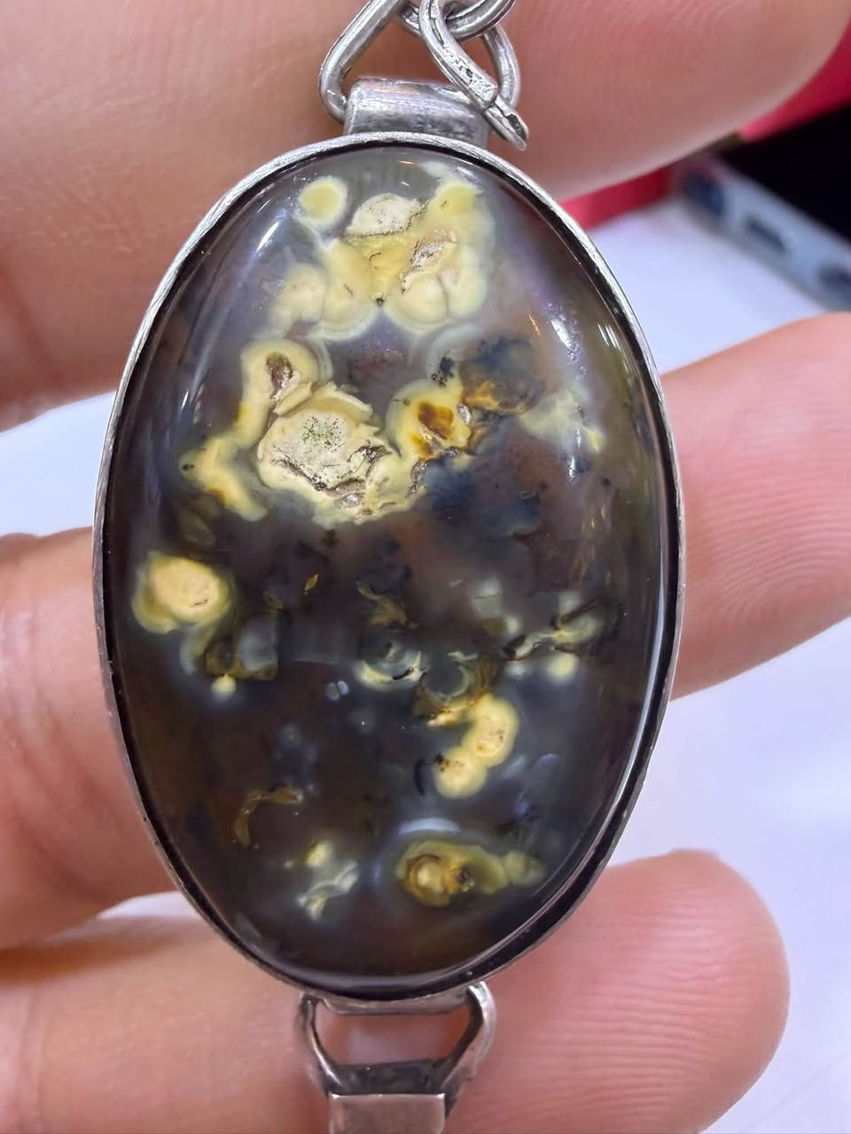 السلام عليكم اسوار فضه معا حجره داوديه مصوره الحجره اصليه وقديمه البيع السعر ١٢٥ الف وبيه مجال يوجد توصيل جميع محافظات العراق ***********
