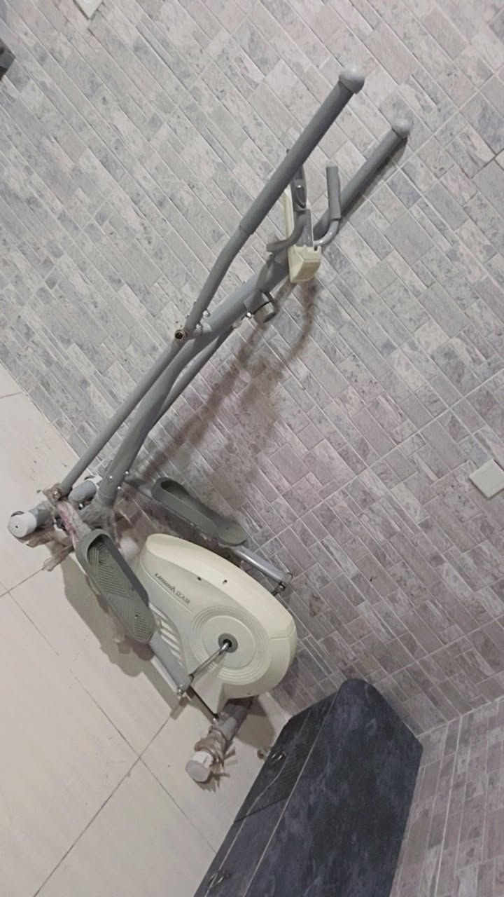 بابه تی وە رزشی پاسکیل ڕیازی بۆکێش دا به زان پاک و جوان بێعه یب تۆکمه بۆفرۆشتن 
نرخ:٥٥هه زار
شوێن:سلێمانی
تێل:*********** السليمانية, العراق
