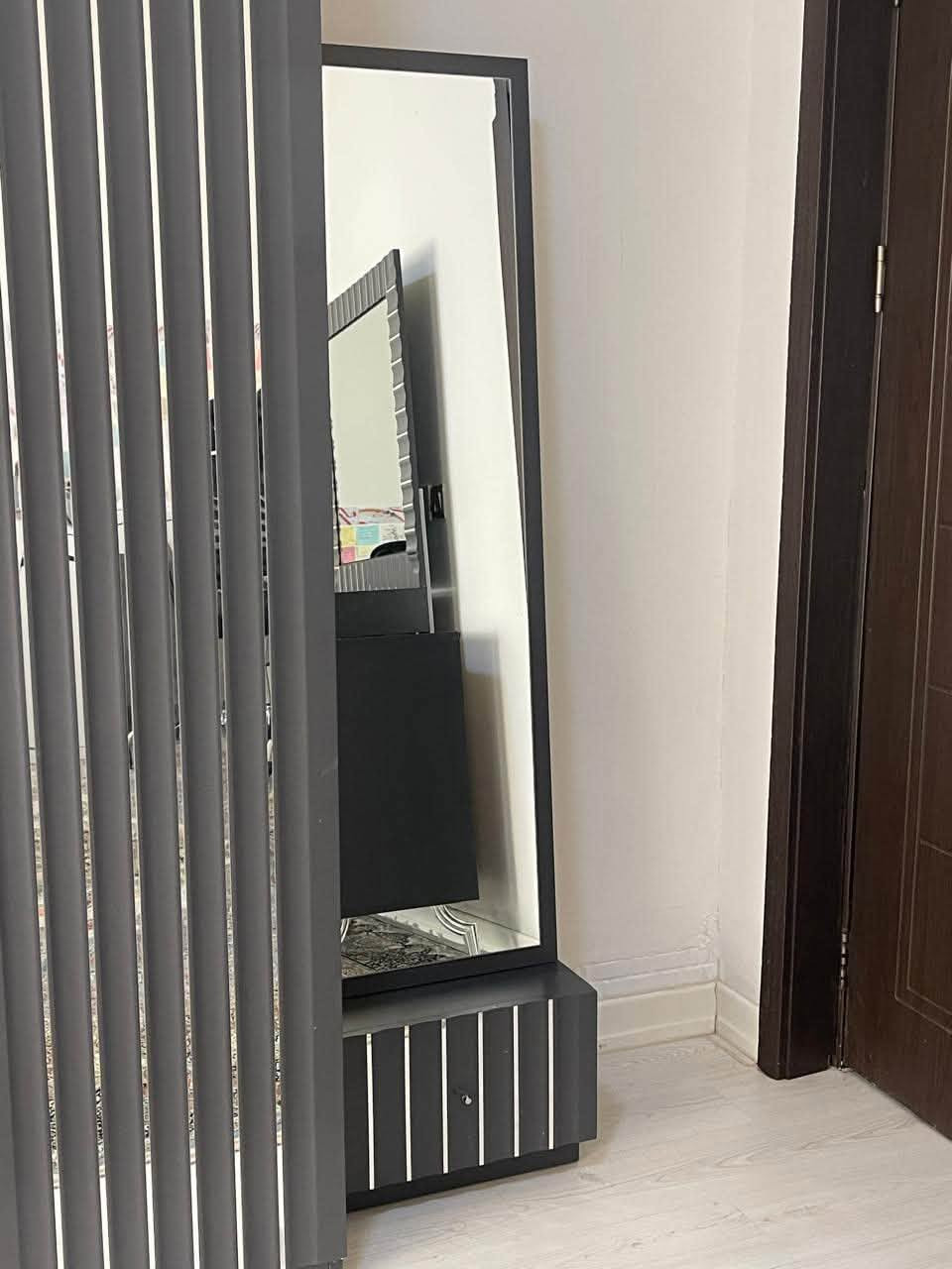 ژوری نوستنی تورکی ٢٣ وەرەقەی پێدراوە

بێ عەیبە

بۆ فرۆشتنەوە

نرخی ٧ وەرەقە

ناونیشانی کاڵا: ئیدارەی سەربەخۆی سۆران- قەزای مێرگە سۆر
