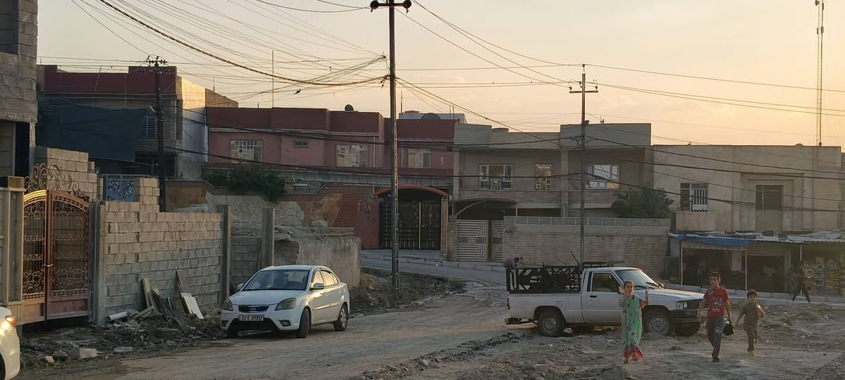 عقار للبيع...
ارض بمساحة 175متر مربع في حي 30 تموز الجانب الايمن واجهة 7 متر ونزال 25 ..الموقع قرب جامع الصحابة  .للاستفسار الاتصال على *********** او ***********
