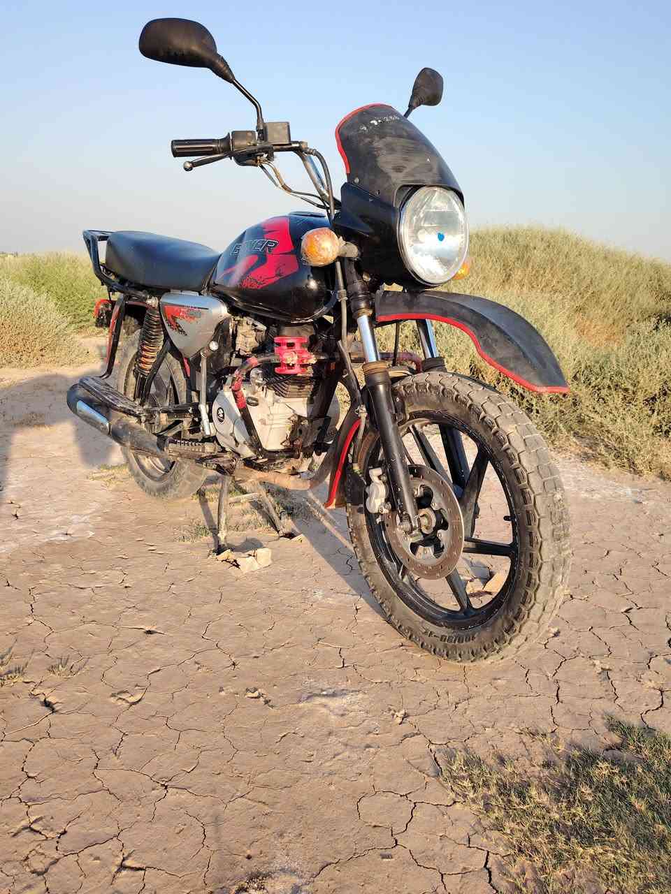 السَلٱمٌ عـَلـْيگمّ دراجه بوكسر موديل 2021 دراجه حلـِۈۋ‏وھّ ونضيفه مال بيت.   
الدراجه اوراق اصوليه شرط الترقيم
دراجه جاهزه اشاير كيج بانزين كيج السرعه ڱڵـه. شغاله مكان ديالى بهرز 
للاستفسار الاتصال
***********
