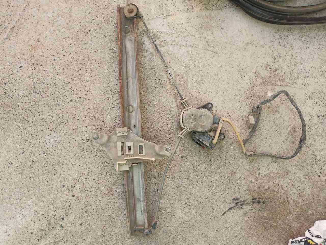 غراض تيوته فرخ بطه للبيع الشراي يخابرو يدلل بسعر مناسب *********** المكان موصل حي الرساله
