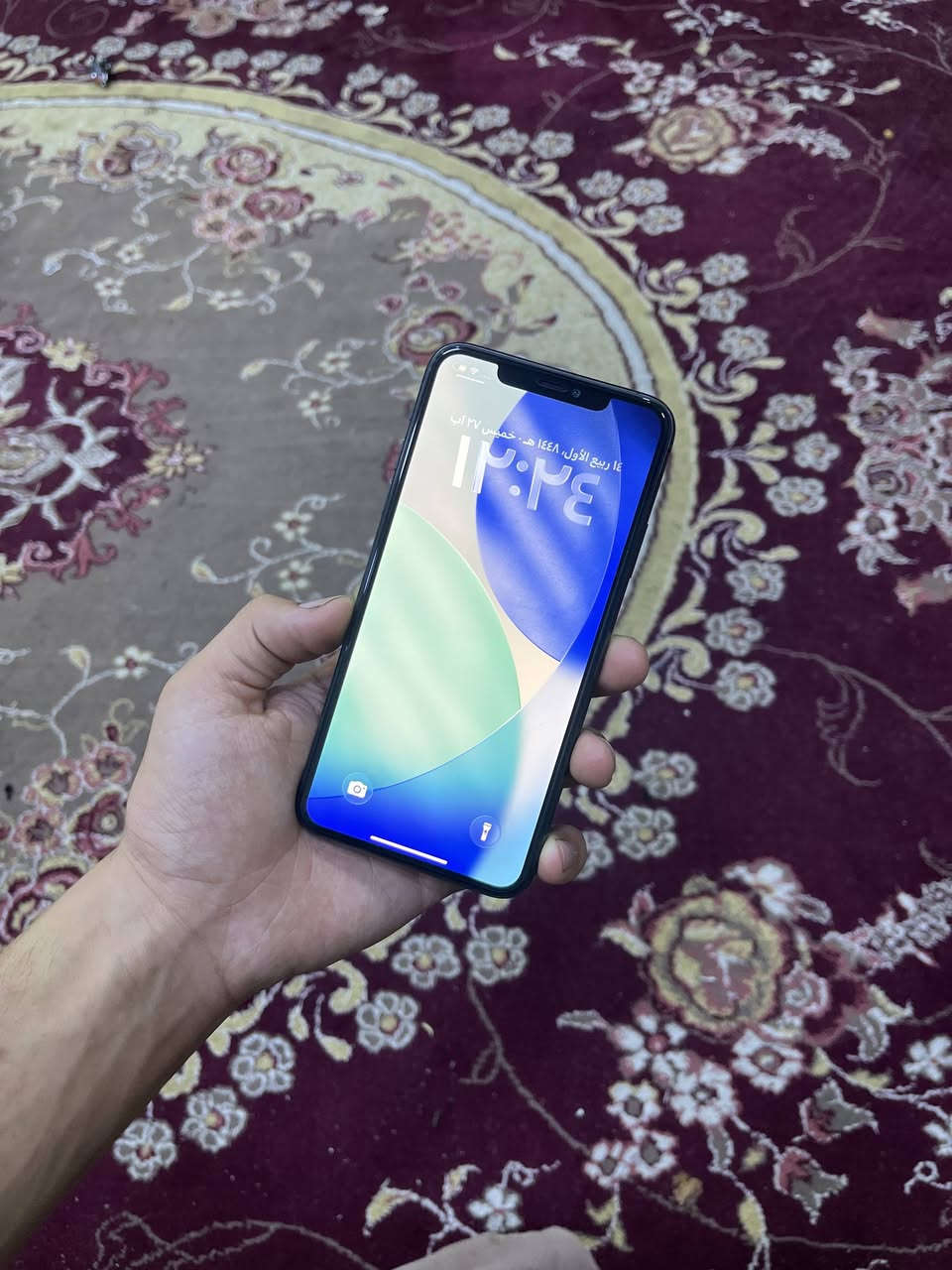 االسلام عليكم ايفون11برو ماكس بطارية512 لون زيتوني بطارية 89 مرفوعة فقط الجهاز مكفول من التبديل عل فحص شرطط الجهاز سعرة375 بي مجال مكاني نجف حي الزهراء ***********

