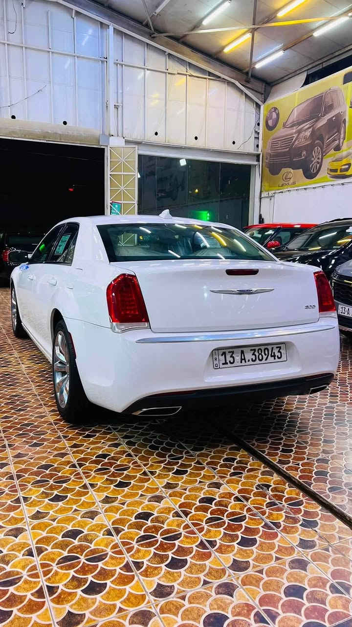 🔴 يتوفر لدى معرض و مزادات الرياض

- كرايسلر 300 ( اوباما )

(CHRYSLER 300  )

-موديل : 2018
كتاب ضباط مرقم ميسان  

اللون : أبيض

المشي : 84,800 ميل

المواصفات : 

- 6 سلندر محرك 3.6L
   
- تدفئة المري
-كشنات مخمل 
-كراسي خزن ميموري 
- 2 قطع تبريد 
-سايد بريك ميكانيكي قدم 
-نظام تحديد مسار 
- مراة نقطة عمياء  
- مصابيح اماميه اصفر
- شاشة كبيرة مع نظام ملاحة
- تحكمات ستيرن  
- نظام ترحيب 
- دخول ذكي بصمة 

 

🛑الحادث : 

- كما موضح في الصور   

العنوان : ميسان / العمارة 
الكفائات مقابل دائرة الوقف الشيعي 📍

للاستفسار : 

***********-

***********- عمارة, ميسان
