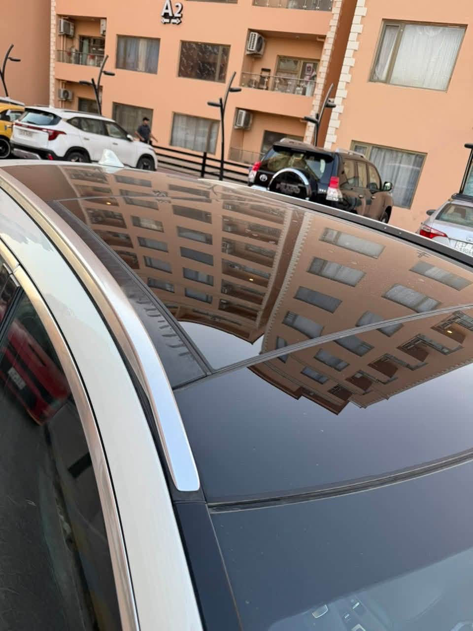 � للبيع إنفنتي QX50 2019 فول أوبشن
السعر جوة سوك بهواي🔥
🇨🇦 وارد كندي | بدون ضرر | بيها بارد

🔧 محرك VC Turbo مبدل جديد

⚡ سعة 2.0 تيربو | سريعة ونشطة جداً

📍 رقم بغداد | تحويل مباشر (مشروع وطني)

━━━━━━━━━━━━━━

🔥 المواصفات والتجهيزات:

• محرك VC Turbo فول مبدل جديد 2.0 Turbo

• بانوراما (سلايد كبير)

• شاشتين حجم 8 إنج

• مرايا النقطة العمياء + مرايا قلاب

• كامرات 4 (360 درجة)

• تشغيل عن بُعد + تبريد حسب حرارة الجو

• تشغيل بصمة

• كراسي كهربائية + ذاكرة للسائق

• نظام صوتي Bose

• إنارة زينون بالكامل (ناصي وعالي وبروجيكتر وكالة)

• باك لايت LED بالكامل

• صندوق كهربائي شفط

• كير طيارة كهربائي

• ستيرن كهربائي + تدفئة

• مقاعد جلد مع تدفئة

• تكييف قطعتين (مناخ منفصل)

• ويل حجم 19 مع تخم تايرات جديد

• حساسات إطارات

• حساسات أمامية وخلفية

• رادار + نظام مانع حوادث أمامي وخلفي

• أوتو هولد

• سايد بريك إلكتروني

• درايف مود 4 وضعيات

• ماوس تحكم بالشاشة والخارطة

• ميموري ذاكرة خزن للسائق

• قيادة مساعدة عند تفعيل وضعية الكروس

• دشبول وأبواب جلد مطرز

• إيرباك عدد 8

━━━━━━━━━━━━━━

📊 معلومات السيارة:

🔹 الممشى: 93.000 كم فقط

🔹 المحرك: مبدل جديد

🔹 التايرات: تخم جديد

🔹 السيارة جاهزة من جميع النواحي

🔹 تستلمها كاملة وجاهزة

📞 للاستفسار والتفاصيل، مراسلة خاص

***********

🔥 إنفنتي QX50 2019 فول أوبشن — فخامة، قوة، وتجهيزات متك
