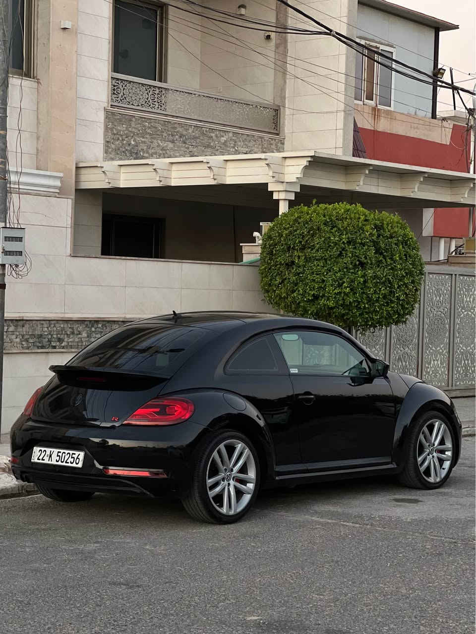 Volkswagen bittle 2018 
شاشە
کامیرە
تحکمات ستیرن
گیرتوماتیک+عادی+سپۆرت
شوتە سپورت رياضي صوت حصان 🐎 
ويل ٢٠Rباكج
سماعة بوس
سيارة بدون حادث بدون ارباك كلها سليم ٣قطعة كلير امريكا بدون حادث 
سعر ٩٩$ورقة مجال بسيط 
عنوان اربيل
*********** أربيل, العراق
