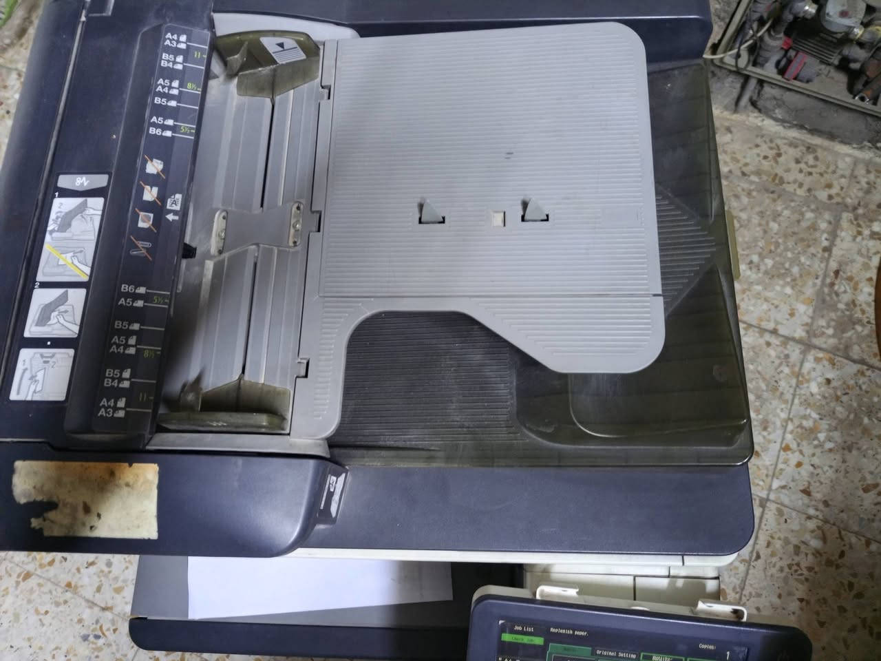 سلام عليكم طابعه بزهاب c280
للبيع بسعر 500 للتواصل خاص او عبر رقم :***********
