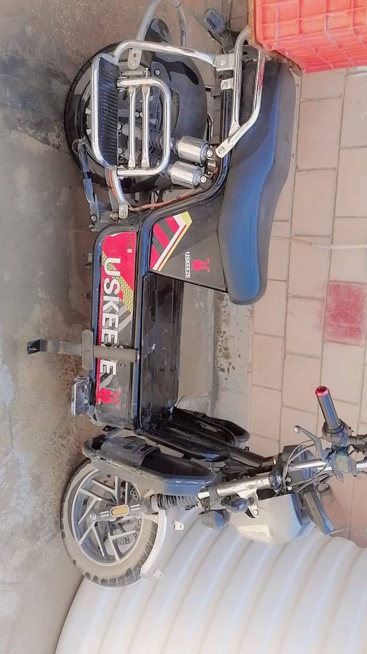 ماطور شحن كامل للبيع نقص بطاريات  ***********
