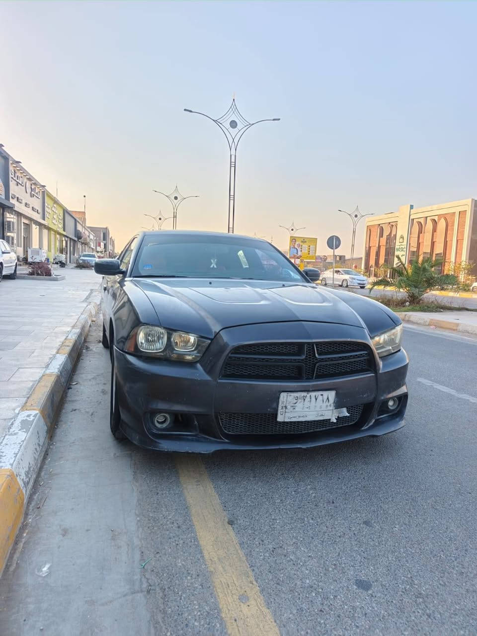 دوج جارجرموديل 2014
فول مواصفات عده الفتحه 
ماشيه 150.miالف حقيقي
محرك وكير جدد
رديتر مال هيمي 71مكثف انسه حماوة ❤️‍🔥
ادامه عليه من جاينوت حساسات صرفيات
رقم بغداد 
وارد امريكي
شرط التحويل او الوكاله ثاني يوم
كهربائيات كلهه شغاله 🕹
            ꧁مواصفات ꧂
بصمه 
ابواب بصمه +جنطه بصمه 
«مكينه 3600
تبريد ثلج
°قطعتين تبريد
تدفئه بل ابواب 
«داخل مخمر اسود 
«كشن السايق كهرباء
«لايت ثلجي +شمسي 
«ويل 18
✓تخم تاير جددد
«مسجل شاشه 
«سكليتر كهرباء
«حداديه جديدة
«كهربائيات السياره كله شغاله مابيه اي نقص
«♕» ملاحظه
» السياره كلشي جديده ونظيفه مثل ما موضح بالصوره وبعد احلى من الصور
» مكان السياره بابل
«♕» ملاحظه
السياره بيها ادامه كامله
الاستفسار الاتصال على الرقم***********
سعر118بيه مجال بسيط حادثه ضربه من وره ومن لامام جاملغ وبنيد
