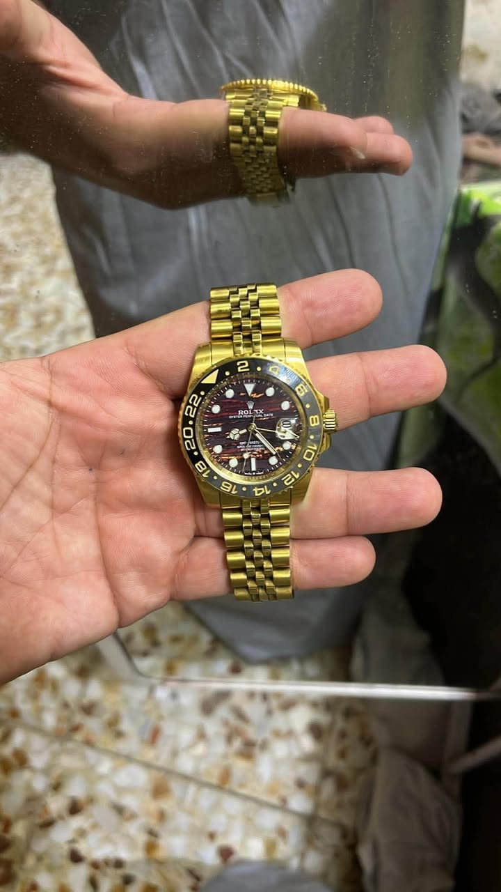 ساعه ROLEX ساعه وتر بروف مكينه اوتماتيك رنك دوار اضائه لمينوس ليليه الساعه سير مختم فول ختومات 
مكاني بغداد بلديات تقاطع الكهرباء 
تواصل فقط واتساب 
***********
