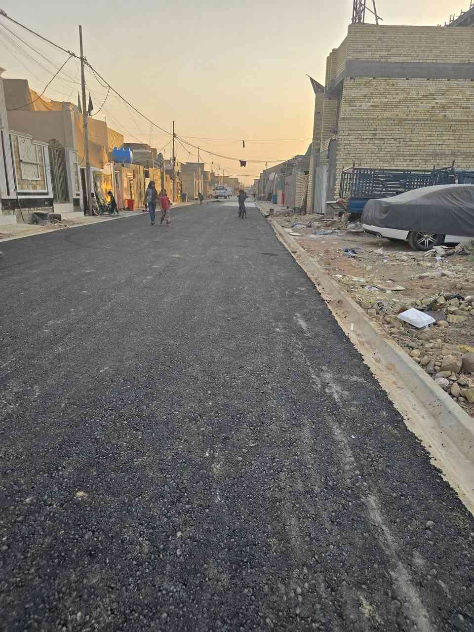 يتوفر للبيع قطعة أرض بمساحة 100 متر مربع (بأبعاد 5 × 20 متر) في منطقة الخضراء بالمدينة. تتميز الأرض بتوفر خدمات الماء والصرف الصحي والتبليط. للمزيد من المعلومات، يرجى الاتصال على الرقم ***********.
