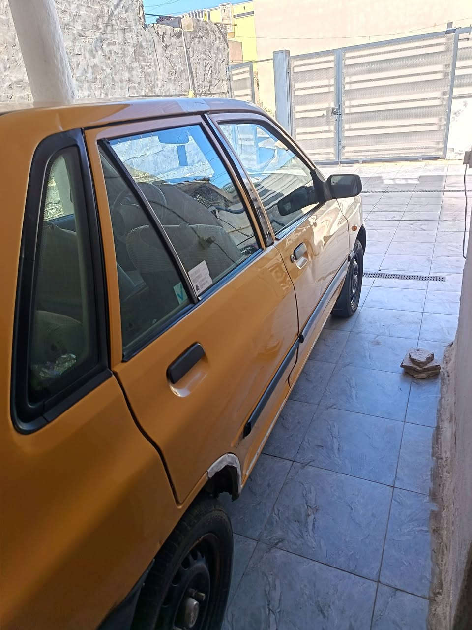 السلام وعليكم
سايبة موديل ١٥ حلوة و نضيفة مكينة جديدة

بسمي مصفر هيئة و غرمات

مكاني بغداد المحمودية

السعر ٢٨ و بيهة مجال
رقم بغداد 
***********
