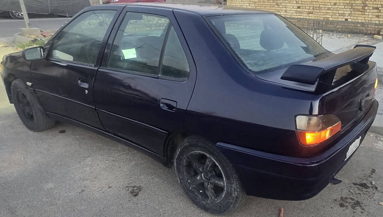 تحية طيبة 

بيجو فرنسي 

موديل 2001

رقم واسط 

تحويل مباشر 

كير محرك كفالة

صدر امامي خلفي جديد

كهربايات جاهزة 

لايت زنون 

مكفولة من الظربة 

صبغ احزام جمالية اثر جراد

شاشة لمس كامرة 

تخم تاير جديد 

بيع امراوس حسب القناعة 

السعر المطلوب/ 33\وبيها مجال 

مكان السيارة بلكوت مركز مدينة 

الاستفسار اكثر الاتصال على الرقام 

/***********\***********
