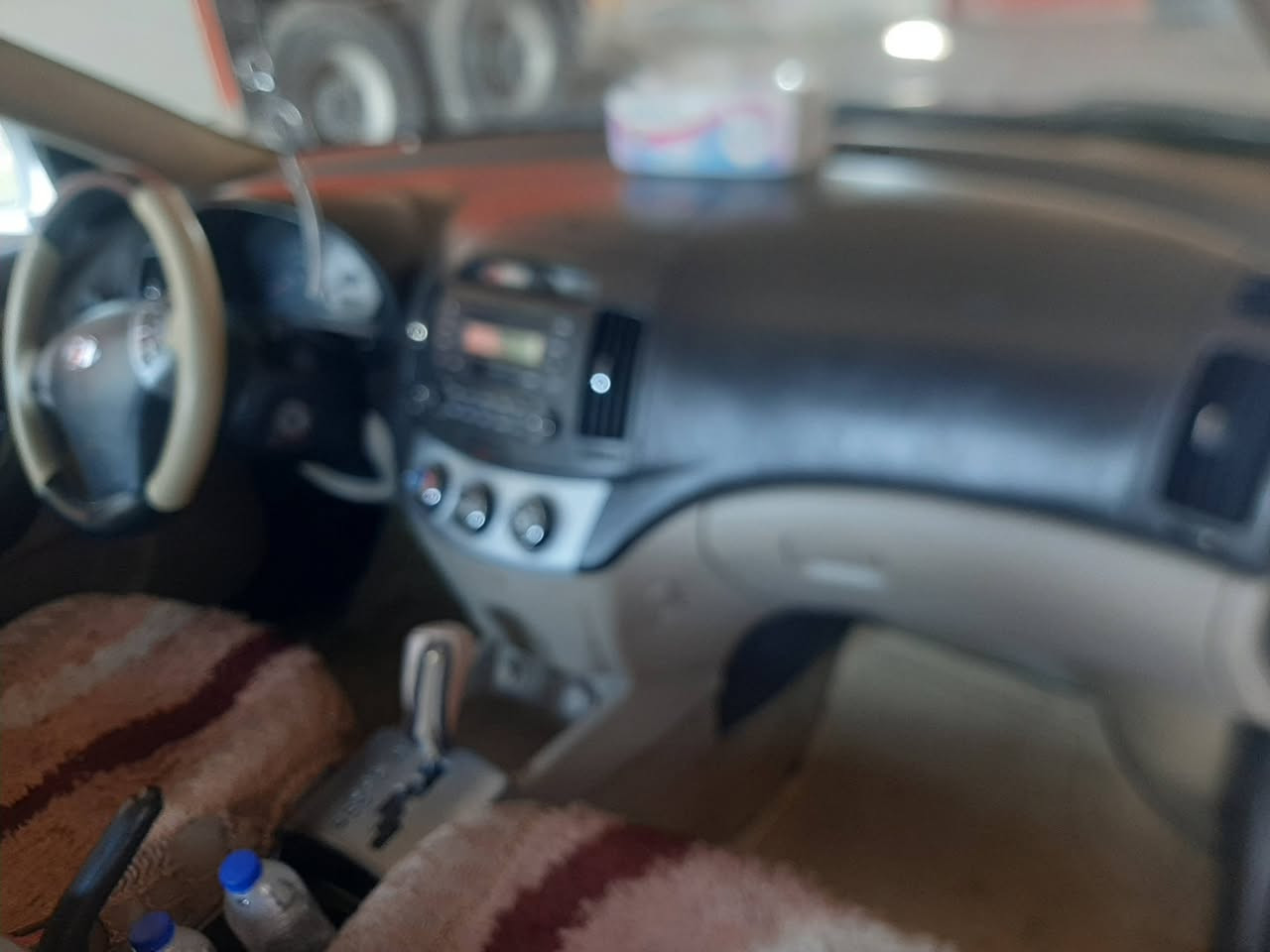 السلام عليكم النترا ٢٠٠٨ مكينه ٢٠٠٠ بيهه حزام للجماليه سعرهه ٨٥ وبيهه مجال وبسمي سياره ***********

