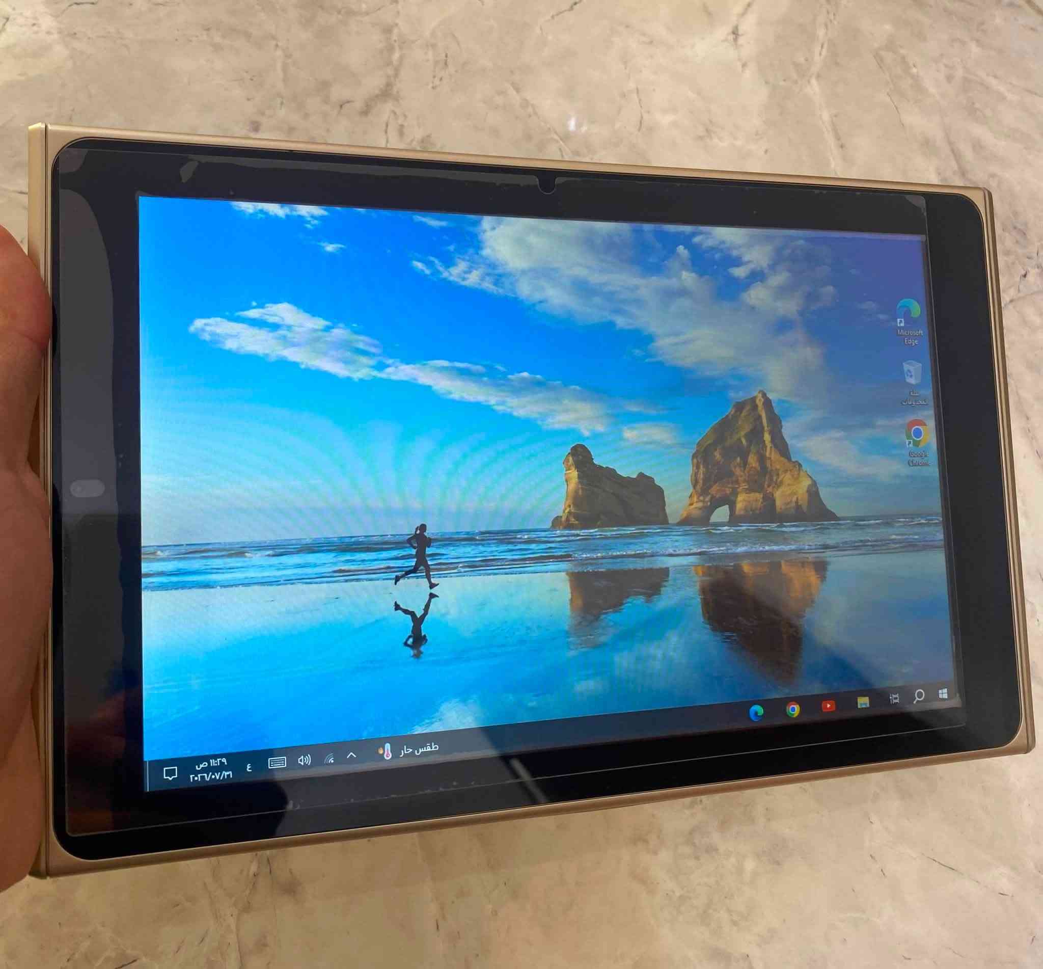 لابتوب / آيباد (2في 1)
بنظام ويندوز 10 💻📱
 يشغل برامج الأوفيس (وورد، إكسل، باوربوينت وغيرها)، 
وتقدر تحمل عليه ألعاب وتلعب بشكل طبيعي، 
بالإضافة لبرامج التواصل والتطبيقات (يوتيوب، واتساب، تليجرام، فيسبوك، سينمانا).
 لمس سريع وسلس جداً ودقة عالية، مع لاصق ضد الكسر لحماية الشاشة.
 نظيف جداً كيبورد ممتاز، وبطارية تطول بالشحن.
 الملحقات: الكرتونة الأصلية والشاحنة الأصلية.
السعر: 150 ألف قابل للتفاوض
المكان: الناصرية - المركز
لتواصل ***********
