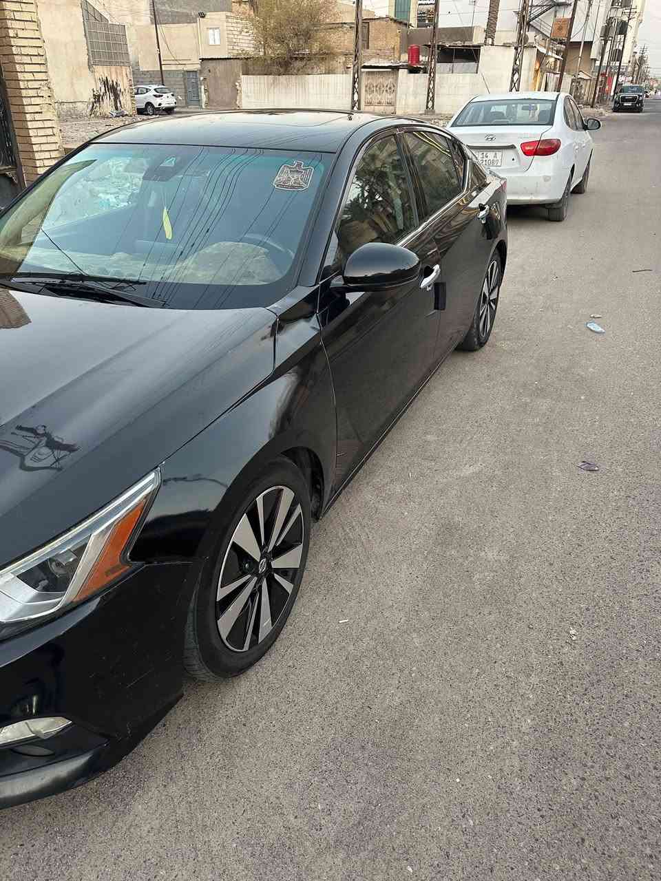 نيسان التيما 2019 sl فول مواصفات
اوتو هولد

سايد بريك بصمة

تدفئة مقاعد وستيرن

تبريد قطعتين

فتحه سقف

قيادة ذاتية

بريك طوارء امامي وخلفي

 موضح بالمنشور صور الحادث  وصار بيه بالعراق بارد بقبق الصندوك وداير الجاملغ 
رقم السيارة بصرة
 السعر 115
تفاصيل أكثر تواصل على الخاص  ***********
