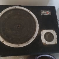 اسلام وعليكم مضخم للبيع السعر 40 وبي مجال 07702096453