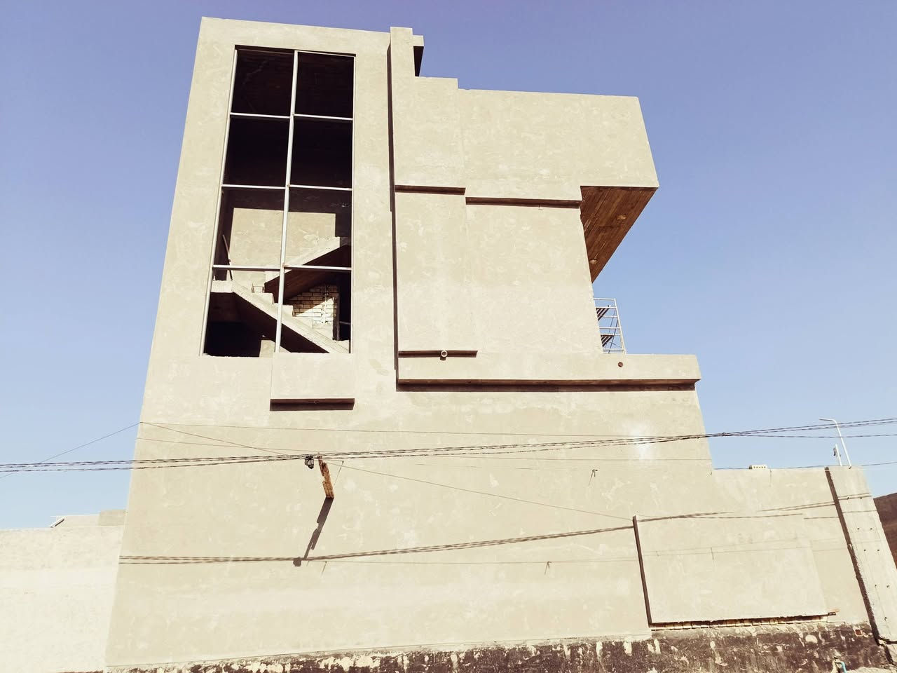 السلام عليكم كادر متفرغ شغل درجه اولى بشراف مهندس سمنت جص بورك وجهات ديكورات صبغ شغل راقي متواجد بلحله وسعار مناسبه جدا جوه السوك علمتر وكباله هم نشتغل وهذه رقمي***********
