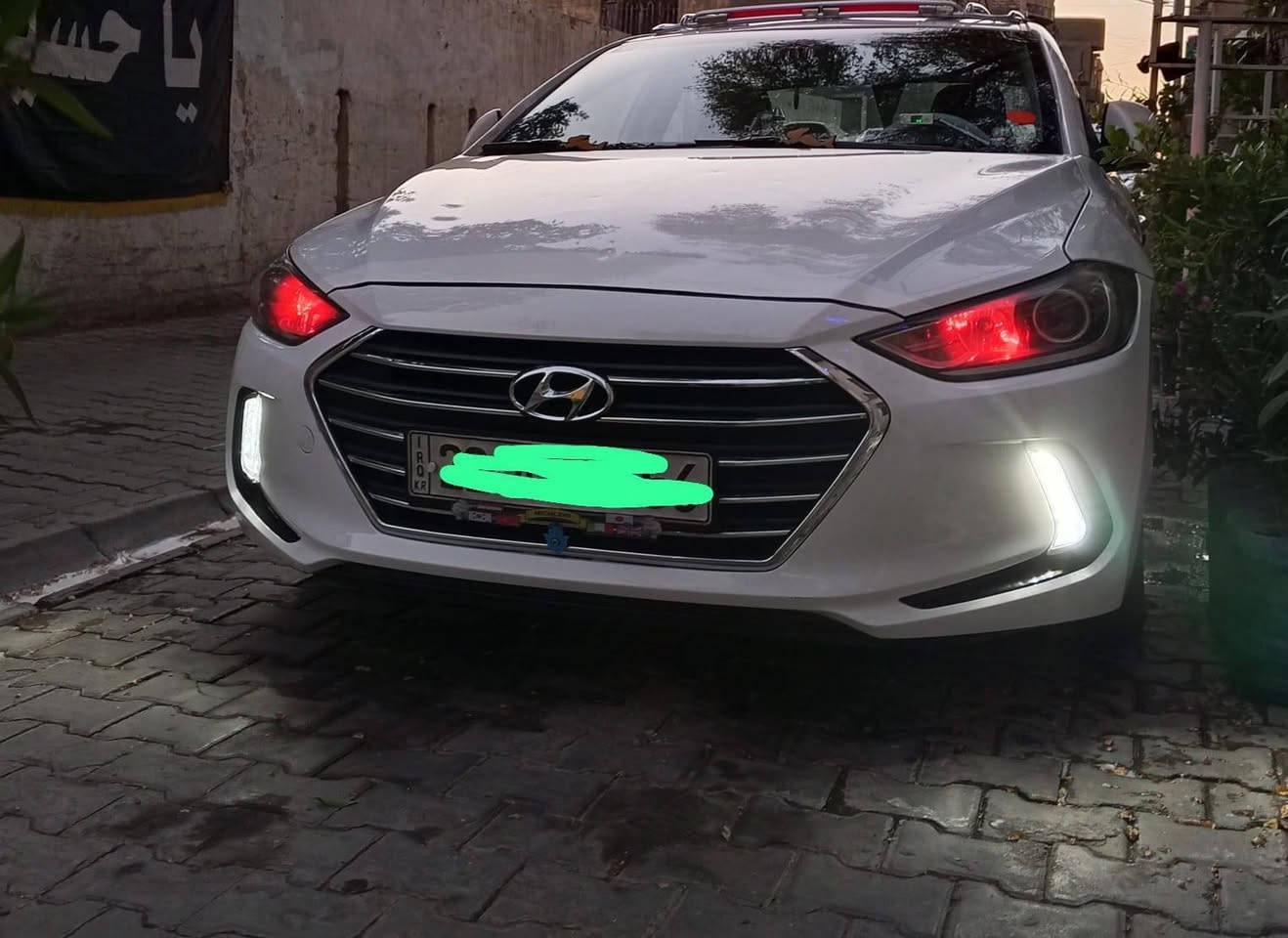 سلام عليكم النترا مديل 18 سياره جدآ قليل منها ادوات ماكو كل شبها  سياره كص جنطه خط واحد فقط غاز انسه الصرف متؤم طبق الااصل حاسبه وين مجان روح كير ومكينه وتبريد وحداديه تخم تاير كله بجيس سياره مابيها نقص ابد منضومه زنون صبغ على كد الكصه فقط شغل فول سياره تنباع بدون غراض بدون احراج مكان السياره بغداد فقط بيع سعر 55بيها مجال حك الجيه فقط شراي يتصل‪***********‬‏  تحياتي لجميع
