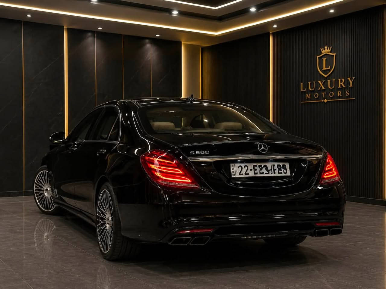 🖤 Mercedes-Benz S500 | 2017 🖤

للبيع أو المراوس تاهو  كاديلاك لاندكروز حسب القناعه 🖤

V8 Biturbo بقوة وهيبة الـ S-Class، بلون أسود ملكي وداخلية فاخرة.

▫️ موديل 2017
▫️ محرك V8 Biturbo
▫️ قير أوتوماتيك
▫️ داخلية جلد فاخر
▫️ بانوراما
▫️ كراسي كهرباء Memory
▫️ تبريد + تدفئة كراسي
▫️ كاميرا خلفية
▫️ حساسات أمامية وخلفية
▫️ دخول وتشغيل بدون مفتاح
▫️ شاشات ومولتيميديا
▫️ إضاءة LED
▫️ جنوط أصلية
▫️ نظام صوت فاخر
▫️ مثبت سرعة
▫️ مواصفات عالية
رقم اربيل الجديد 

سيارة راقية بكل معنى الكلمة، مريحة وهيبتها ما تحتاج تعريف.

📍بغداد_ الدورة 

📞 ***********
