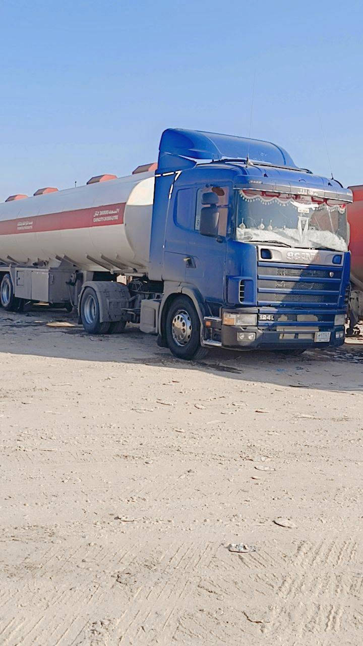 سلام عليكم للبيع سكانيه موديل 2000مكينه بم ونوزل  لا تنقيص ولا تبخير  كير 3ب3 
رقم بصره لل29 شهاده كيل  جيبيئس  تصريح امني 
جاهزه لشقل 
بوري ابو 6 كهربائي 
اتصل وستفصر 
*********** واتساب
*********** اتصال
