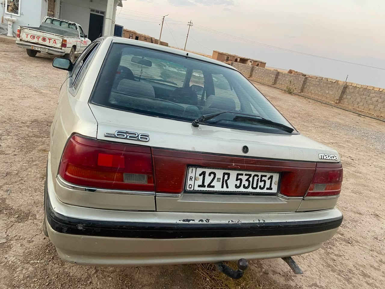 للبيع مازدا موديل 1988رقم إنكليزي محرك 12كابريته بي ترشيح كير شرط مصبوغه احزام فتحت صقف ملغيه شرط التحويل السعر ٢٨ورقه وبيها مجال رقم ***********
