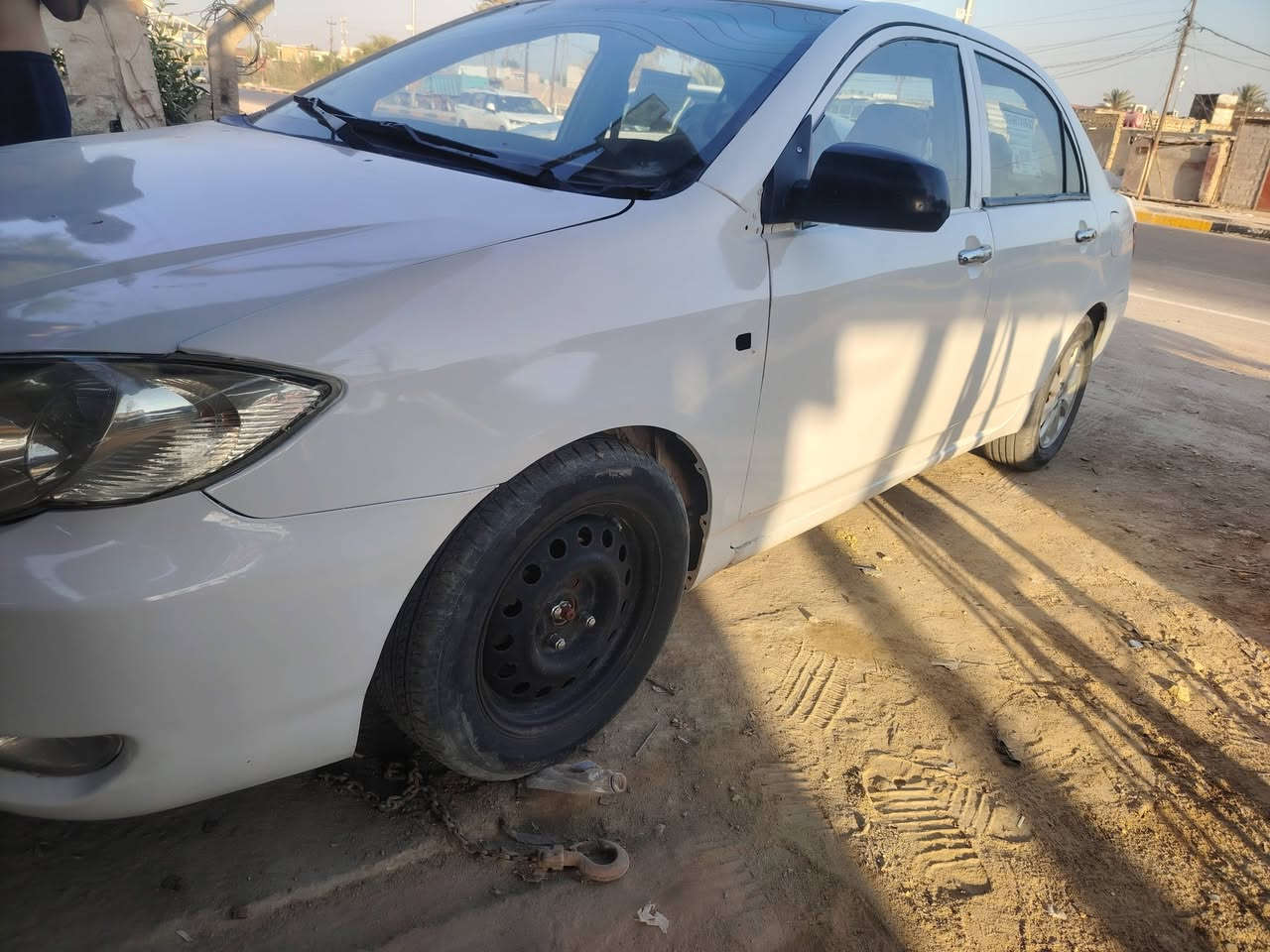 بي وايدي اف 3موديل ١٣ مشروع وطني راعية بل كوت شرط مداور رقم بصره اسنوية نافذ من ال٢٦ السياره بيه ضربه لغد وتكمه السايق مصبوغه صبغ عام مكينه وكير  اوتماتيك  نضاف تبريد شغال نقصه بس وجه كبريسر سعره ٣٨سعره  ***********
