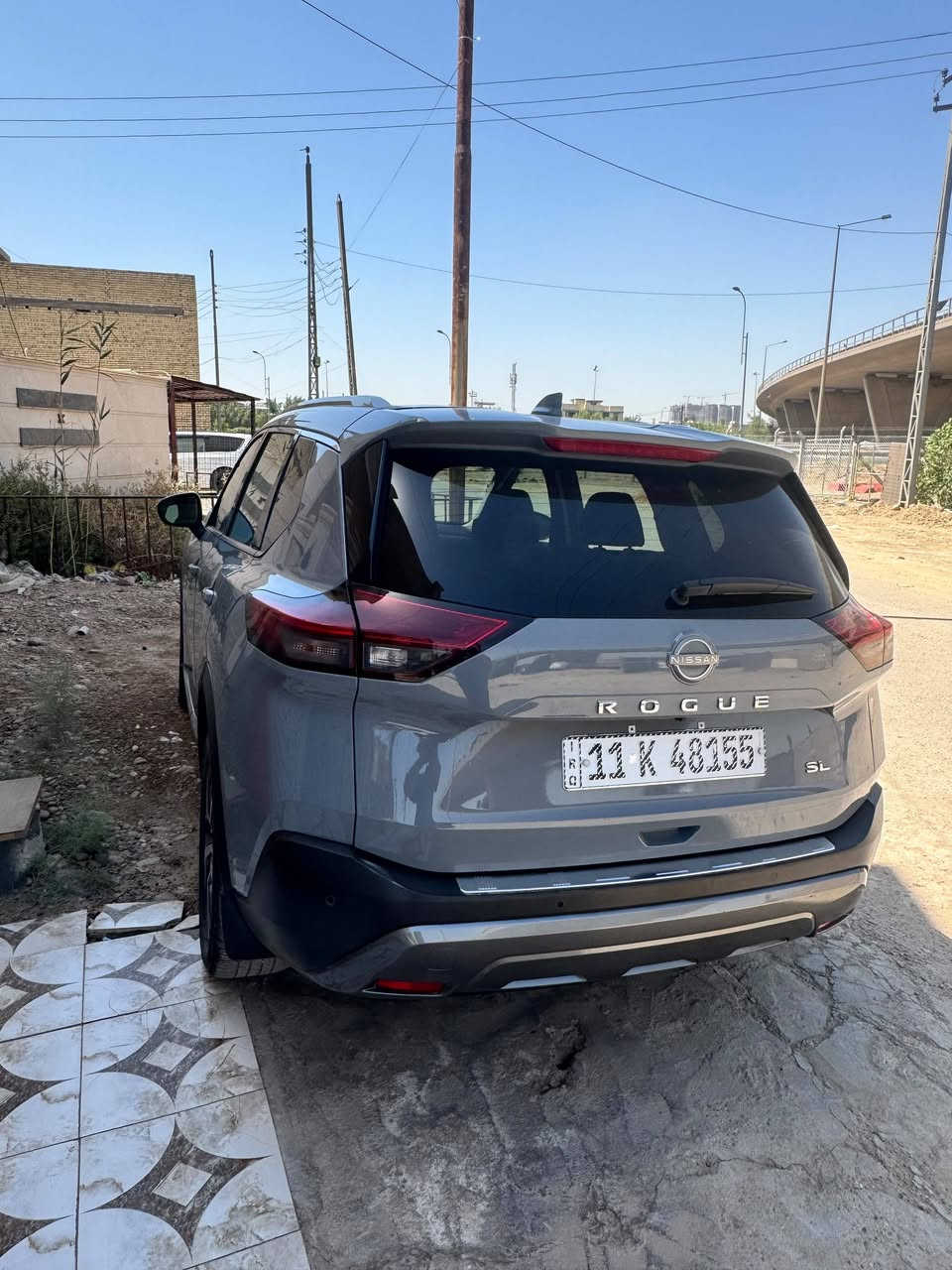 نيسان روج شكل جديد  محرك 1500تيربو 3 سلندر
موديل 2023 سعر 165$ وقابل لتفاوض بيع او مراوس 
مواصفات SL فول 1/1
تبديل بنيد اصلي وكاله
 بنيد صبغ وصبغ ربع جاملغات اماميه واحد ربع واحد نص بدون تبديل تصليح درجه اولى على ايدي  

مواصفاتها 
1.بصمة تشغيل عن بعد 
2.  5 كامرات. 
3.  بانوراما 
4.رادارات / رادار امامي /رادار جانبي /رادار خلفي
5.حساسات امامي / حساسات جانبي   حساسات خلفيه
6. كشنات خزن    ‏
7. كشنات كهرباء . 
8. كشنات جلد .
9.  ‏ستيرن هتير.                                                   
11. مري قلاب وهيتر
12.تبريد قطعتين .
13. دفع ثنائي لمرغوب
14.اوتوهولد . 
16ويل كروم 19
17.صندوك كهرباء ويفتح بل قدم 
18مسجل ناطق 
19.. ايوكس وبلوتوث وسيدي و USB يعمل مع نظام ABS الابل الاندرويد 
20.نيكل اسفل الابواب
22 .نوع سماعات BOSE
23.حمالات فوق السقف
24.نقطه عمياء
25.مراة تعتيم
26.اشاراة بالمراياة الجانبيه                                     
27. فول تحكم ستيرن                                             
28. كير أوتو + عادي.                                              
30-اوتو بريك.                                                         
31. بريك بصمة.                                                      
32-Led .+  زينون
كشنات اماميه تدفئه
33-شاشه كبير                         
35. نضام قياده أيكو + سبورت + نورمل + سمارت 
36. مثبت سرعه
37. تحديد مسار 
38. دمامات صوت بالدشبول وبالصندوق 
39.لايت بلادي Led +  زينون ‏دبل زينون اصلى . 
40. رادار الخطوط البيضاء 
41- AUTO HOLD                                42-عليها تخم تاير جديد لبارحه شديته
وبعد بيها موصفات اخرى
رقم الهاتف ***********
العنوان بغداد

