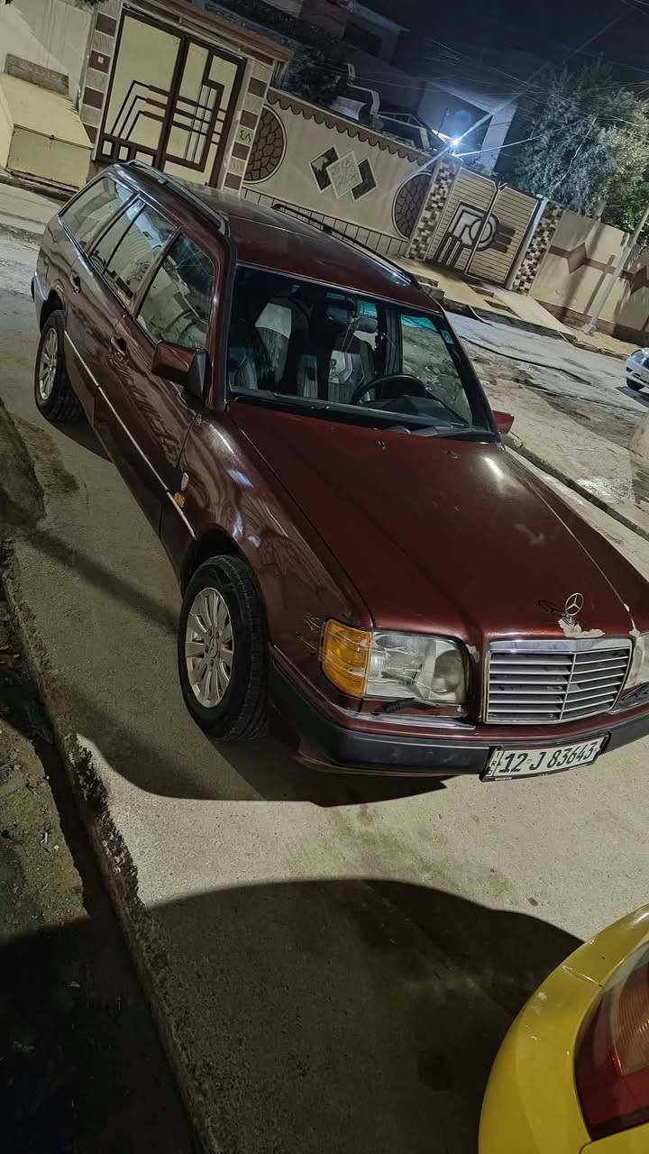 مرسيدس ١٩٩٢ • فول مواصفات • صبغ عام