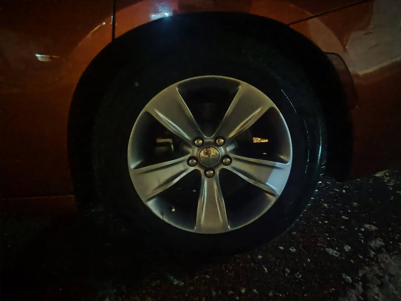 ويل كب جارجر SXT • حجم ١٨ • تاير جديد ٢٠٢٦