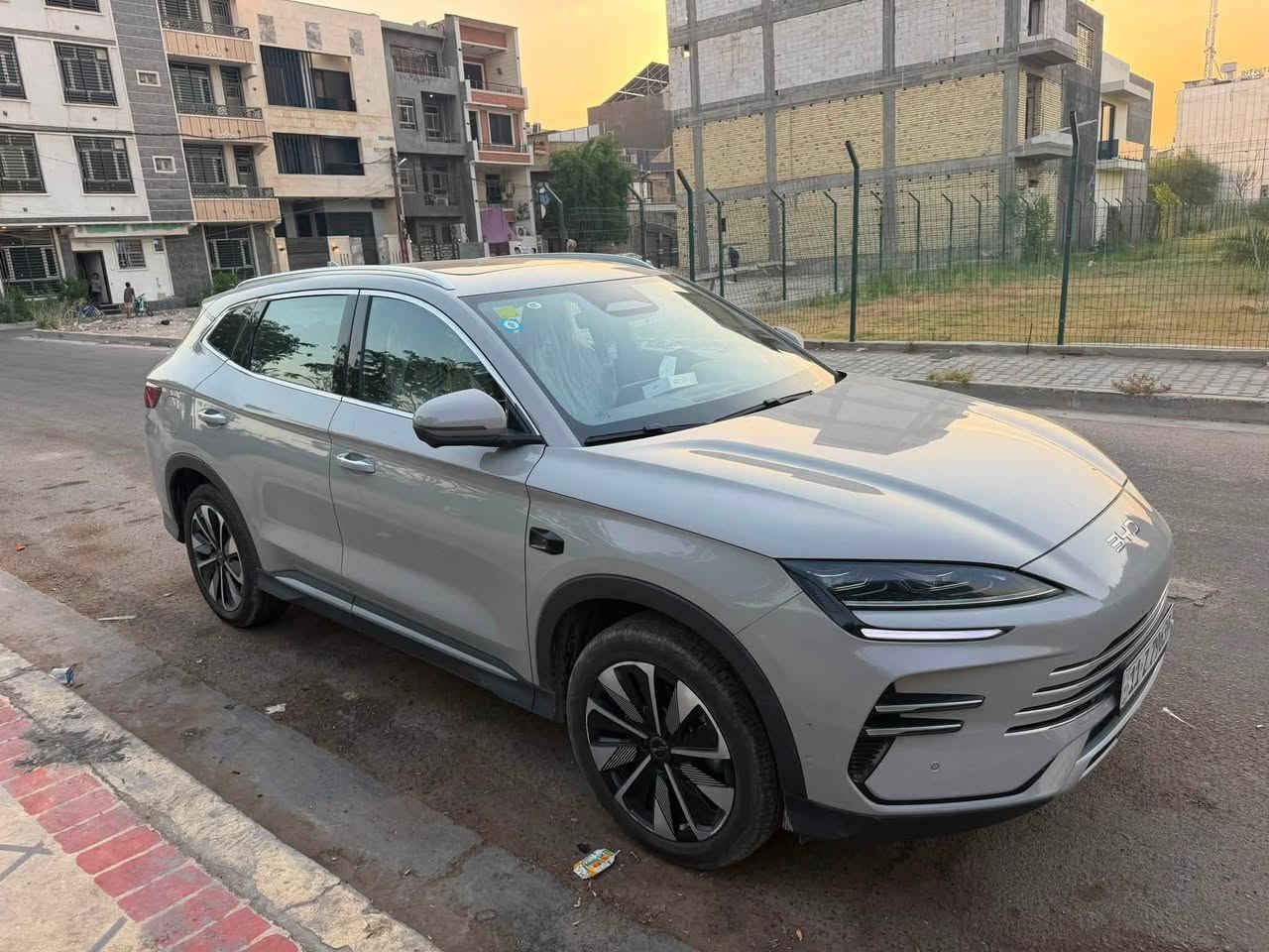 Byd سونك بلاص فول موديل ٢٠٢٥ ماشيه ٢٢ الف بيه ضربه خفيفه بلجنطه وممصلحه على هاذه وضعه مراوس مع توسان ٢٠٢٥ خليجي مكفول مكاني بغداد
الرقم ***********
