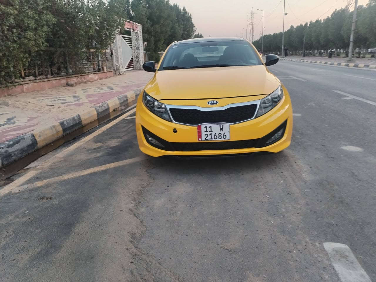 سلام عليكم للبيع وبتمه مديل 12 وارد كوري مكفوله  كفاله عامه كير مكينه مكفولات مكينه 2000 دوش منضومه غاز فول مواصفات بنو رامه كشنات جلد حداديه جديده تبريد ثلج جاهزه للخير رقم بغداد تحويل مباشر مكان كوت سعر 105 وبيهة مجال ***********

