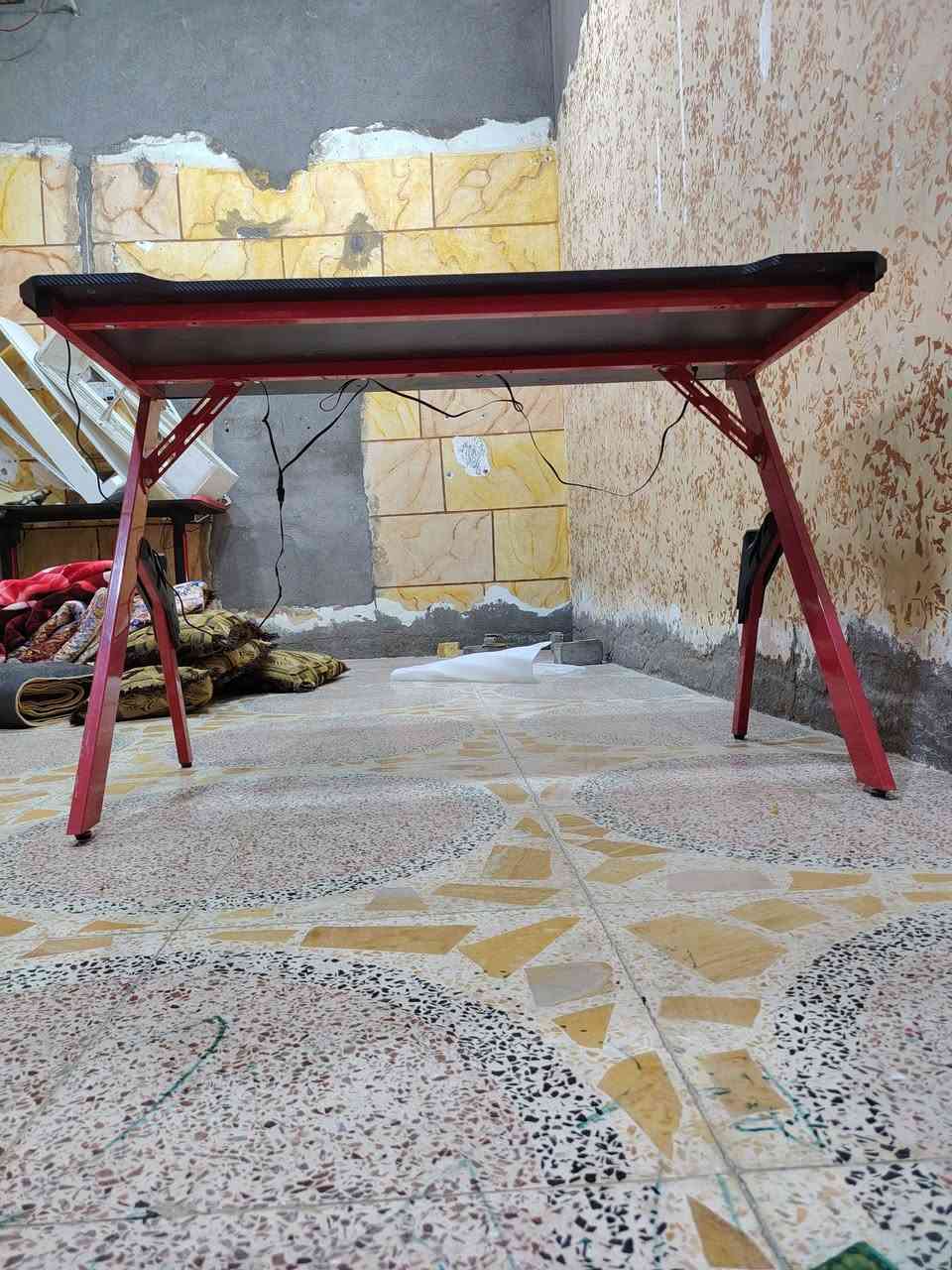 ميز • عدد ٢ • بصرة