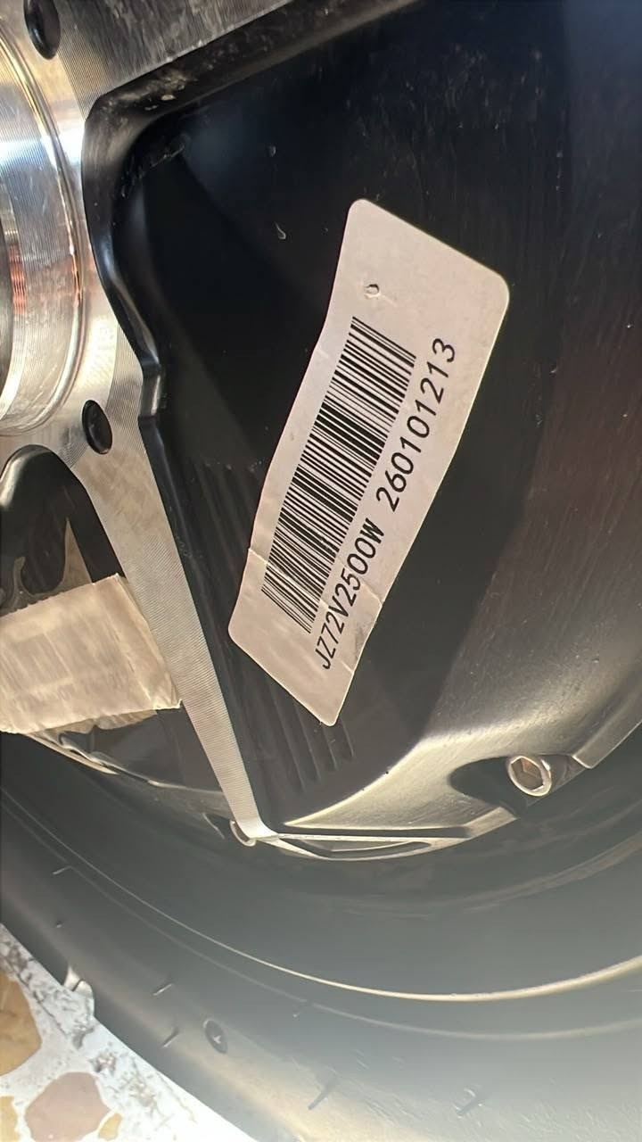 ماطور سكنس نضيف بعده جديد قبل كم يوم اخذته 
بطاريات اجداد كلهن بعدهن سعره800بي مجال لشراي
***********
