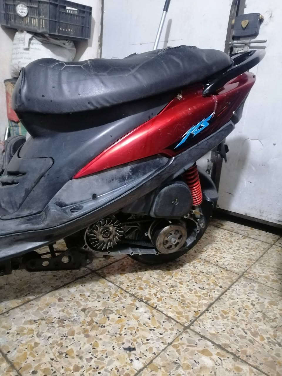 للبيع دراجه ماكس عدله بلاديه مكينه ناعمه لاتبخير ولا تنقيص ولانضوح كله جديد نكره سلف بيه نواقص قليله مماًثره عليه شغاله وين ماتريد اطلع بيها سعره 325 وبيه مجال مكاني بغداد الحسينية رقمي *********** بي واتساب شراي اتصل
