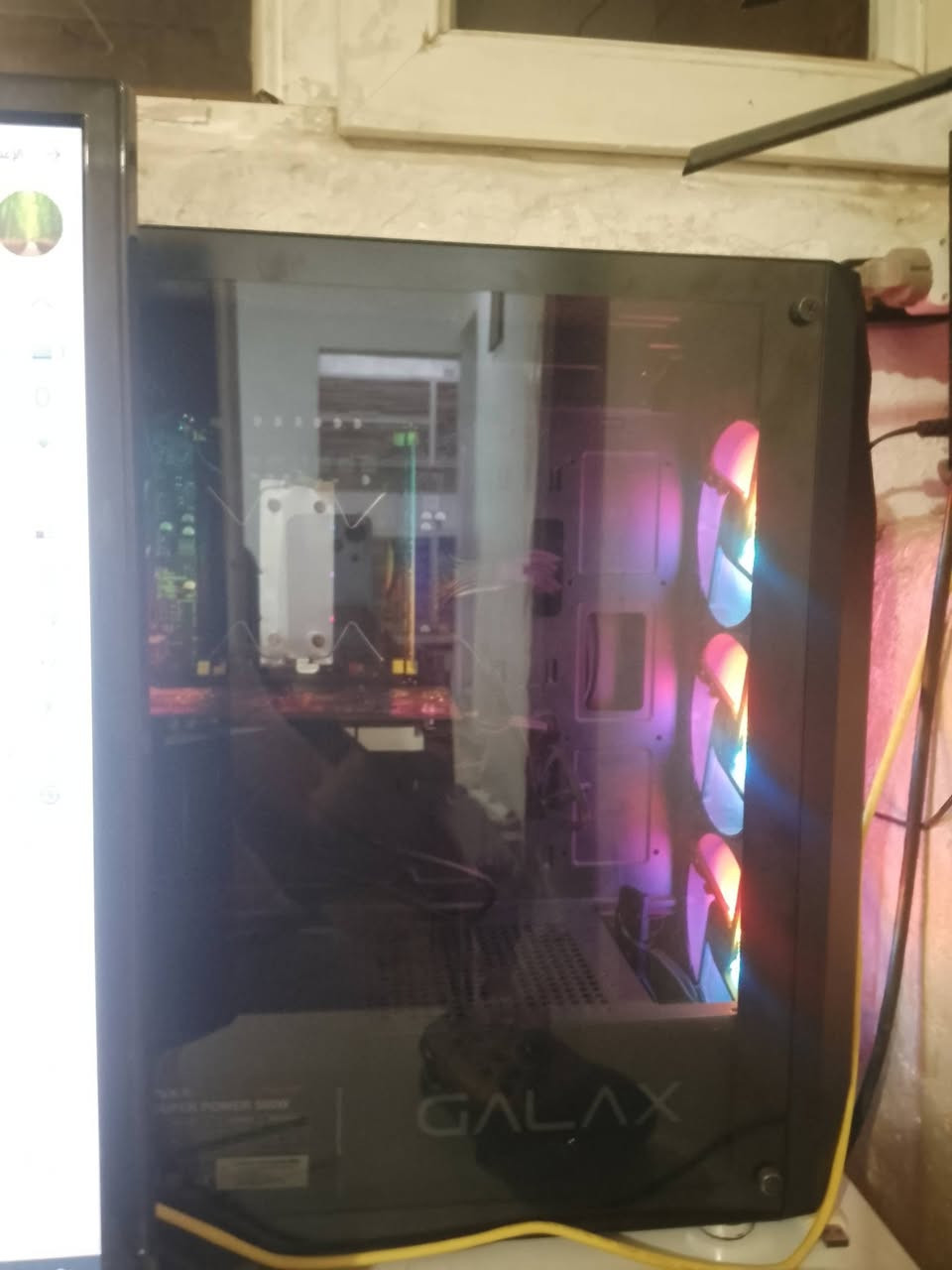 عندي pcللبيع زيون كرت 1050ti
معالج قوي للالعاب 2667سرعتة 3.20هيرتز بلكسر يوصل4 رامات8هارد m.2بي النظام 128وهاردssdداخلي128للتخزين وياه حسابات العاب اطيك اله الحرب وجميع سلاسل ريزدنت ايفل وذلاست اوف اس الثانية ويا يو بي اس 3000 سعر 450مكاني بلديات مستعجل على بيعتها***********

نص مكتوب في الصور:
- DESKTOP-8SlVE78 Intel(R) Xeon(R) CPU E5-2667 v4 @ 3.20GHz 3.20 GHz 8.00 جيجابايت NVIDIA GeForce GTX 1050 Ti 4 GB 238 GB
- النظام ، حول
- إعادة تسمية هذا الكمبيوتر
- DESKTOP-8SLVE78
- X99 PR9
- معلومات الجهاز
- نسخ
- اسم الجهاز DESKTOP-8SLVE78
- المعالج Intel(R) Xeon(R) CPU E5-2667 v4 @ 3.20GHz (3.20 GHz)
- ذاكرة RAM المثبتة 8,00 غيغابايت (7,84 غيغابايت مستخدم)
- بطاقة الرسومات NVIDIA GeForce GTX 1050 Ti (4 غيغابايت)
- مساحة التخزين تم استخدام 143 GB من 238 GB
- معرف الجهاز C325F0E0-1EFF-484D-8E5D-03EE021F9D5A
- معرّف المنتج 00330-80000-00000-AA214
- نوع النظام نظام تشغيل بإصدار 64 بت، ومعالج يستند إلى x64
- القلم واللمس لا يتوفر إدخال باللمس أو بالقلم لجهاز العرض هذا
- ارتباطات ذات صلة المحال أو قاعدة المعارف حماية النظام إعدادات النظام المتقدمة
- معلومات Windows
- الإصدار Windows 11 Pro
- الإصدار 23H2
- تم التثبيت في ٢٠٢٦/٠٨/٣٠
- إصدار نظام التشغيل ٢٦٣٠٠,٩٤٥٧
- حزمة الميزات Windows 1000.26100.360.0 حزمة تجربة مزايا Windows
- اتفاقية خدمات Microsoft
- شروط ترخيص برامج Microsoft
- ذات صلة